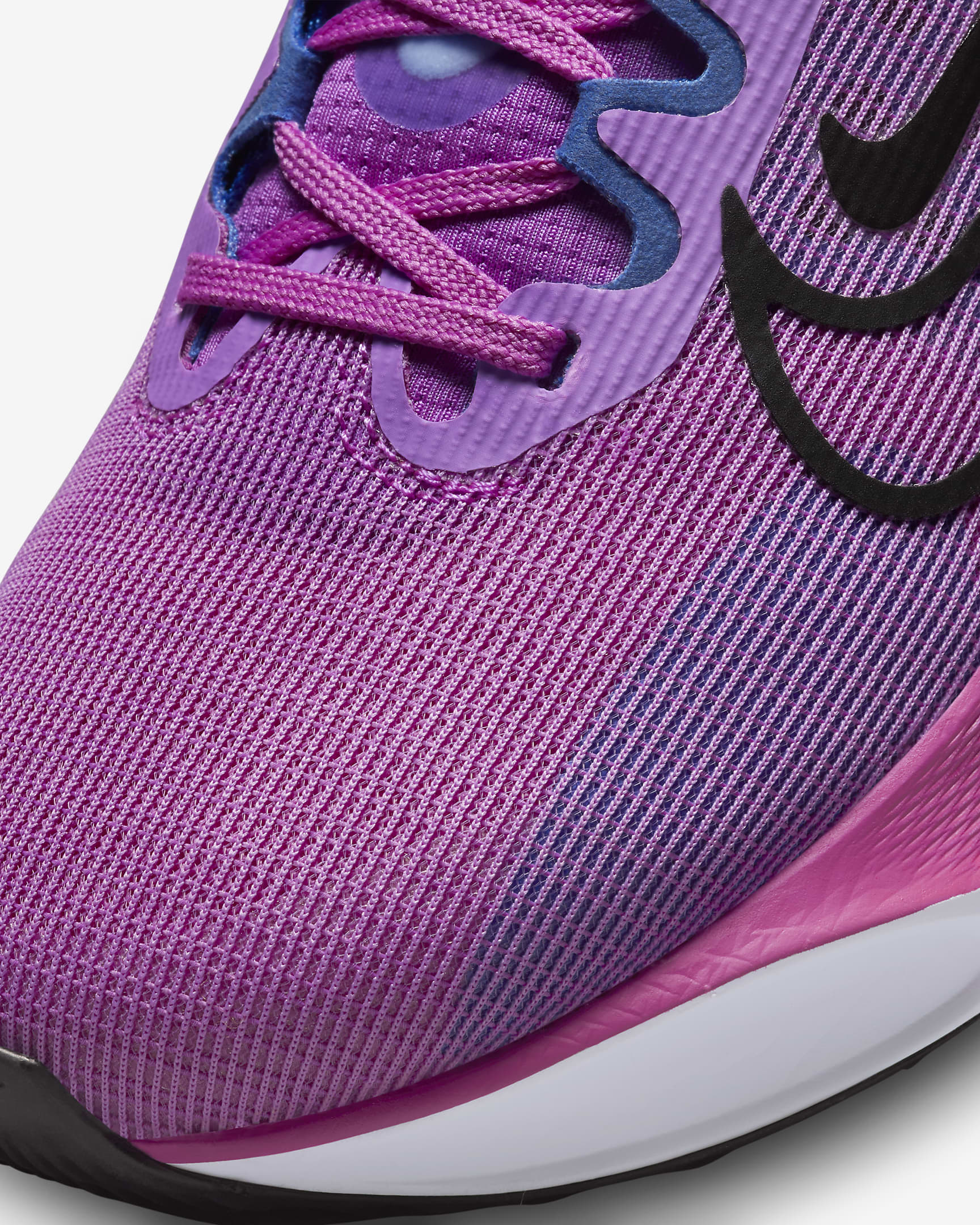 Nike Zoom Fly 5 Women's Road Running Shoes. Nike AE