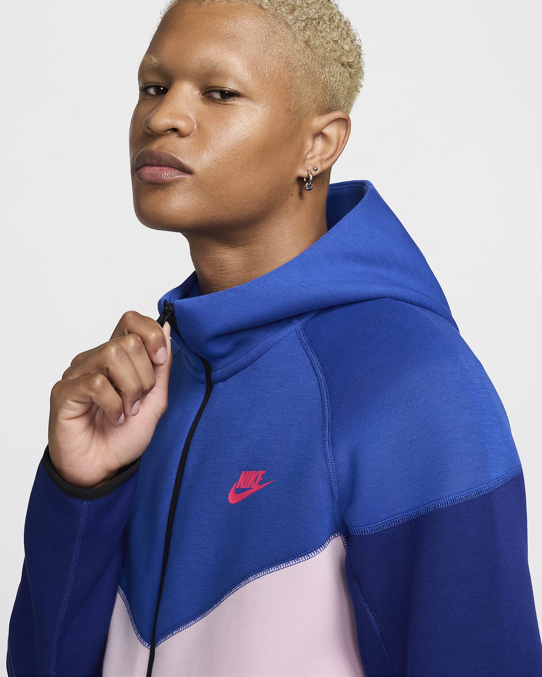 Męska bluza z kapturem i zamkiem na całej długości Nike Sportswear Tech Fleece Windrunner - Game Royal/Pink Foam/Deep Royal Blue/Hyper Pink