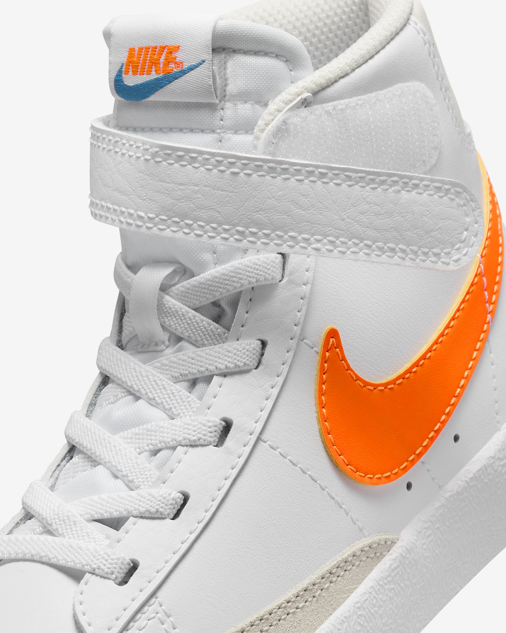 Nike Blazer Mid '77 Younger Kids' Shoe - White/Photo Blue/Phantom/Total Orange