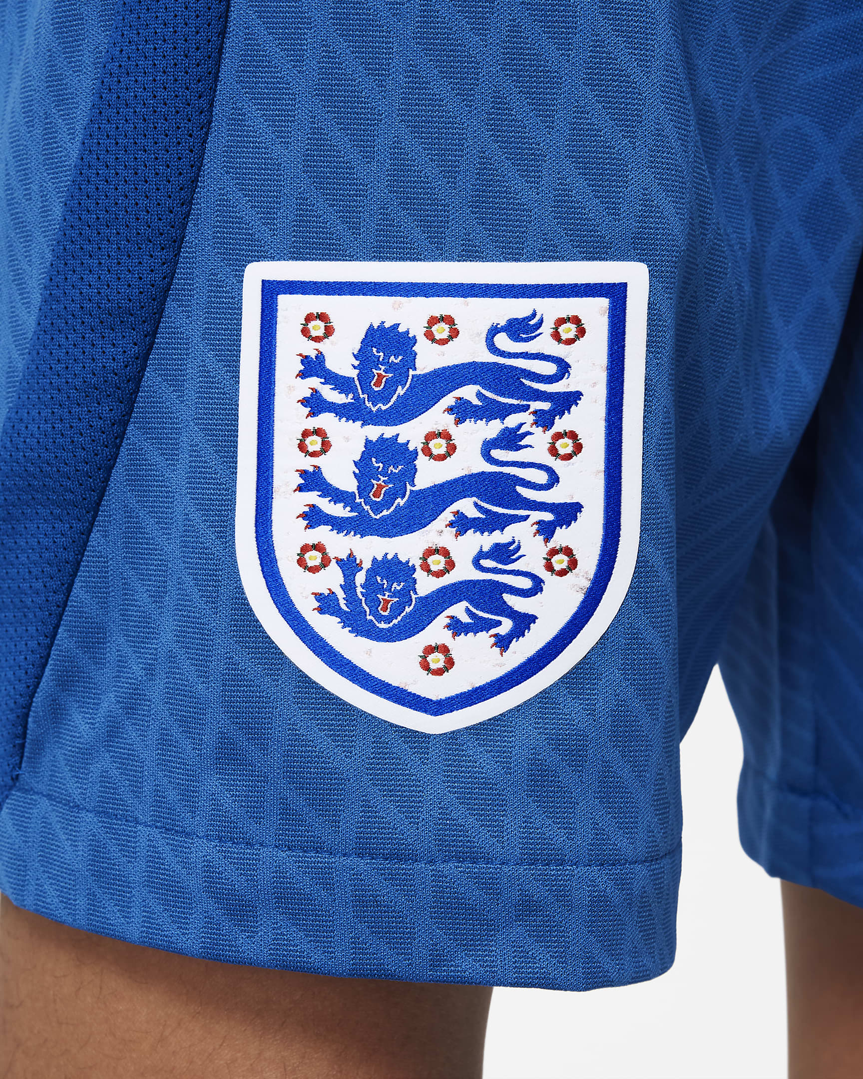 England Strike Older Kids' Nike Dri-FIT Knit Football Shorts. Nike UK
