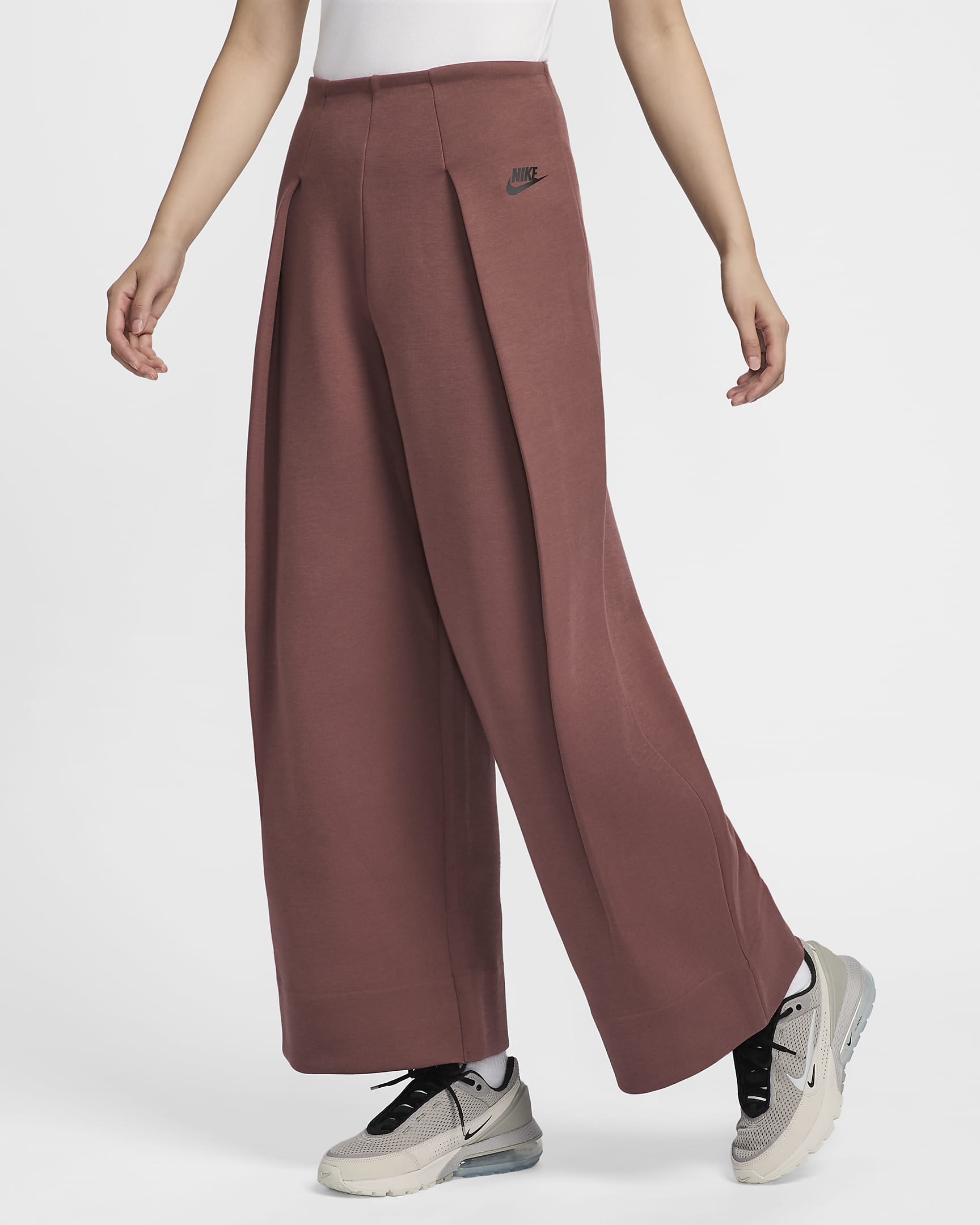 Nike Sportswear Tech Fleece Women's High-Waisted Pleated Trousers - Red Sepia/Black