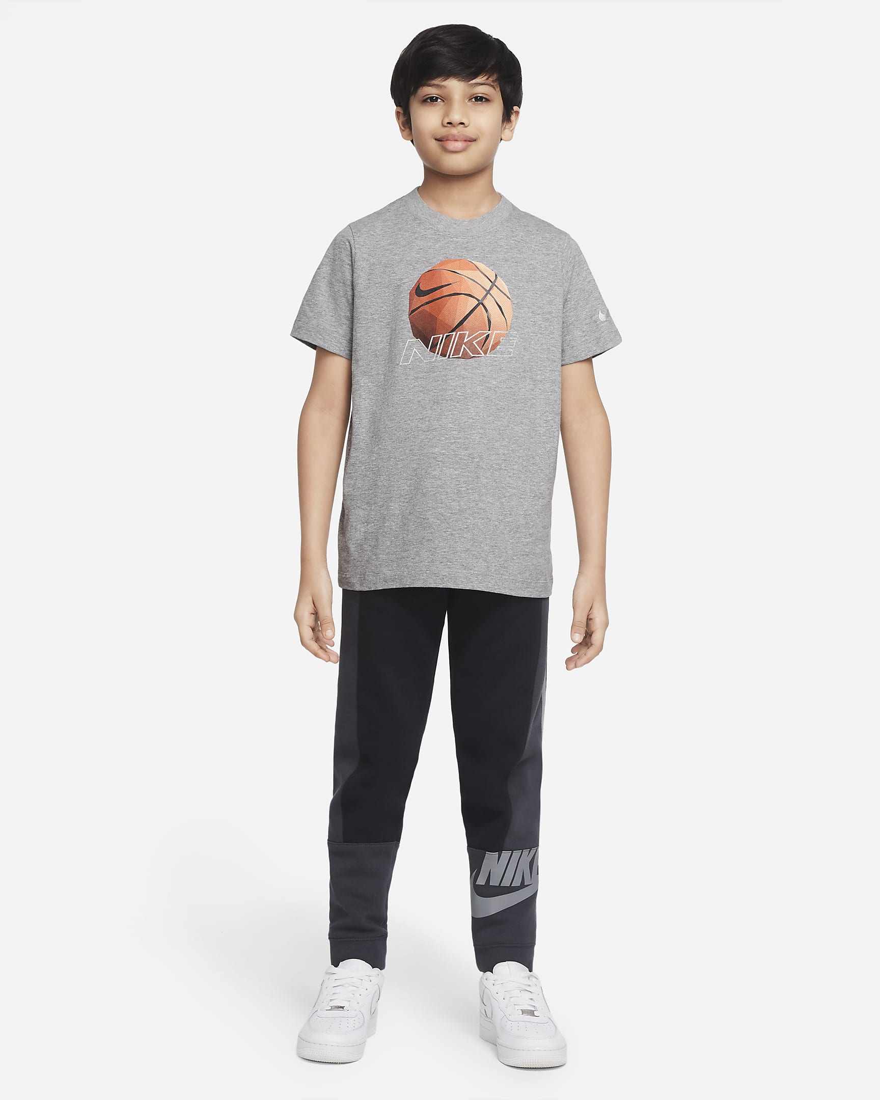 Nike Sportswear Big Kids' (Boys') T-Shirt - Dark Grey Heather