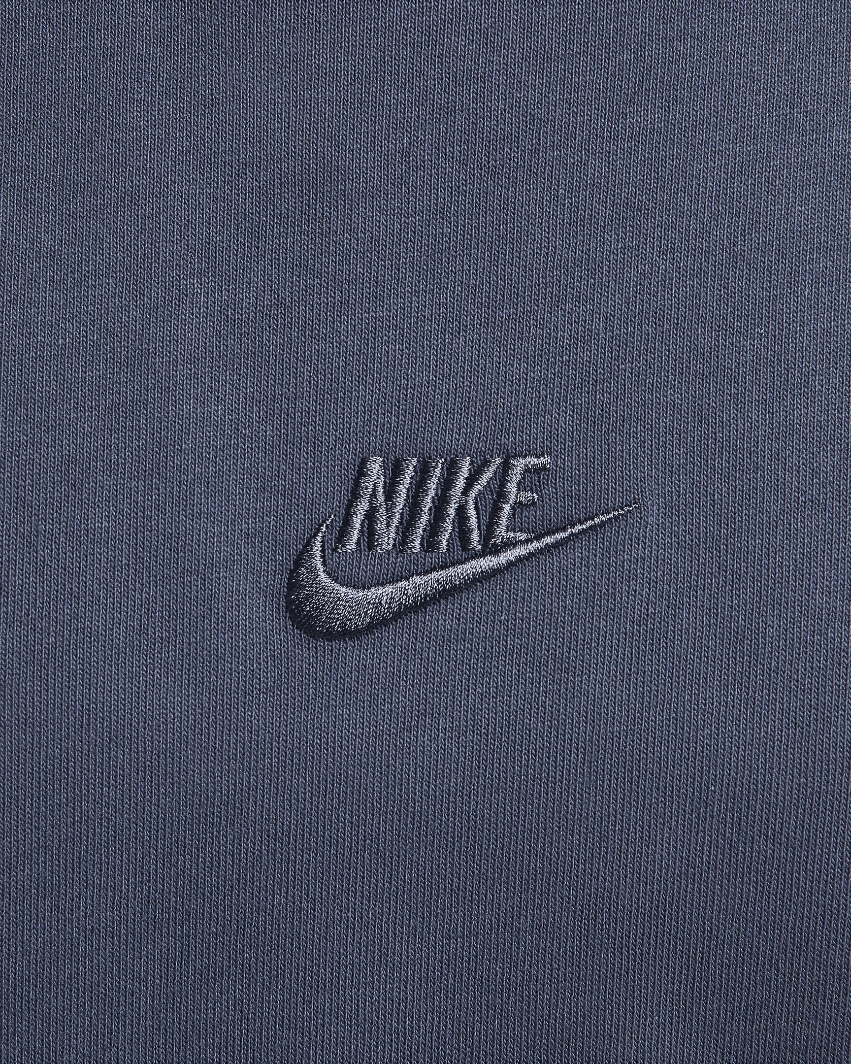 Nike Sportswear Premium Essentials Men's T-Shirt - Thunder Blue