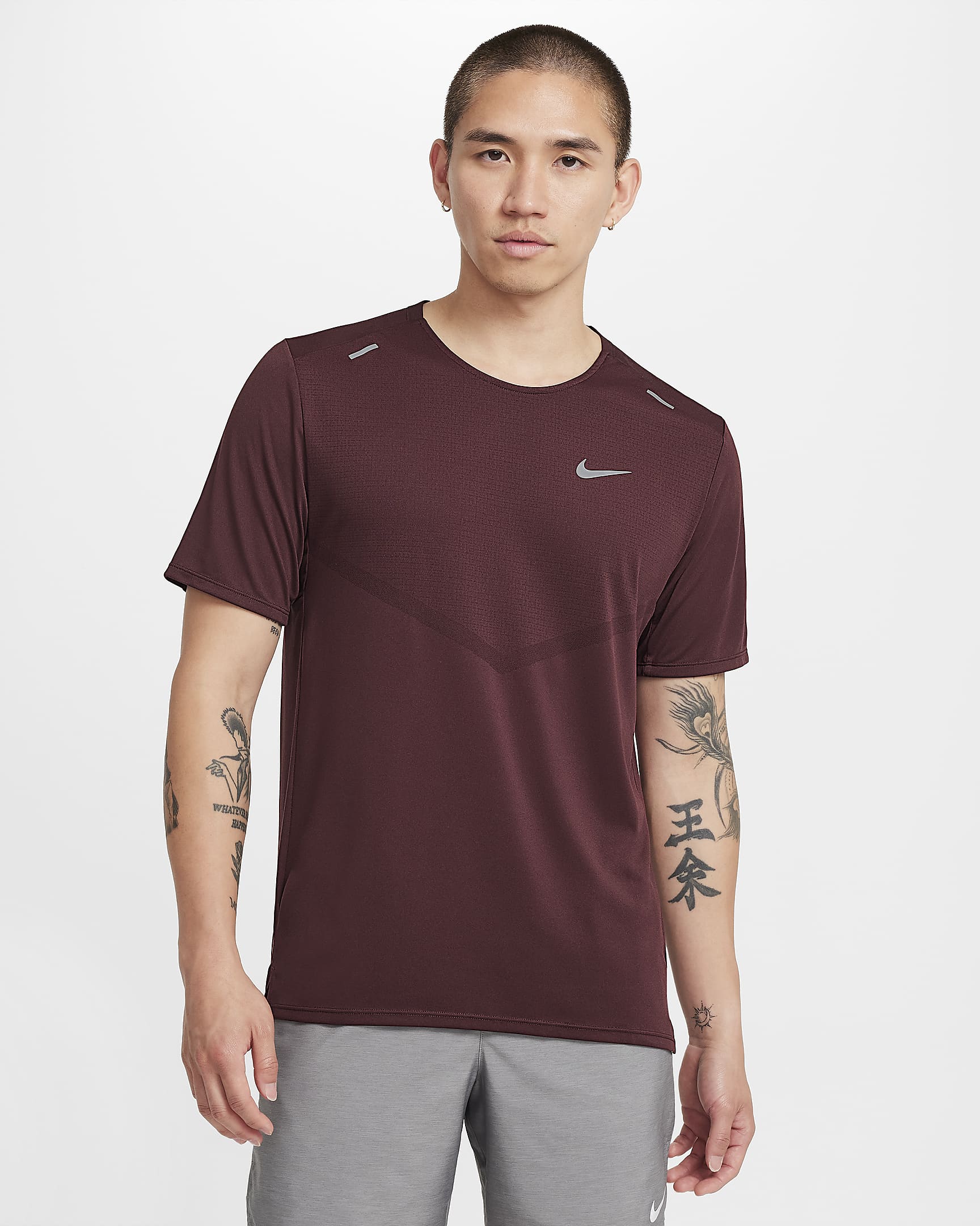 Nike Rise 365 Men's Dri-FIT Short-Sleeve Running Top - Burgundy Crush