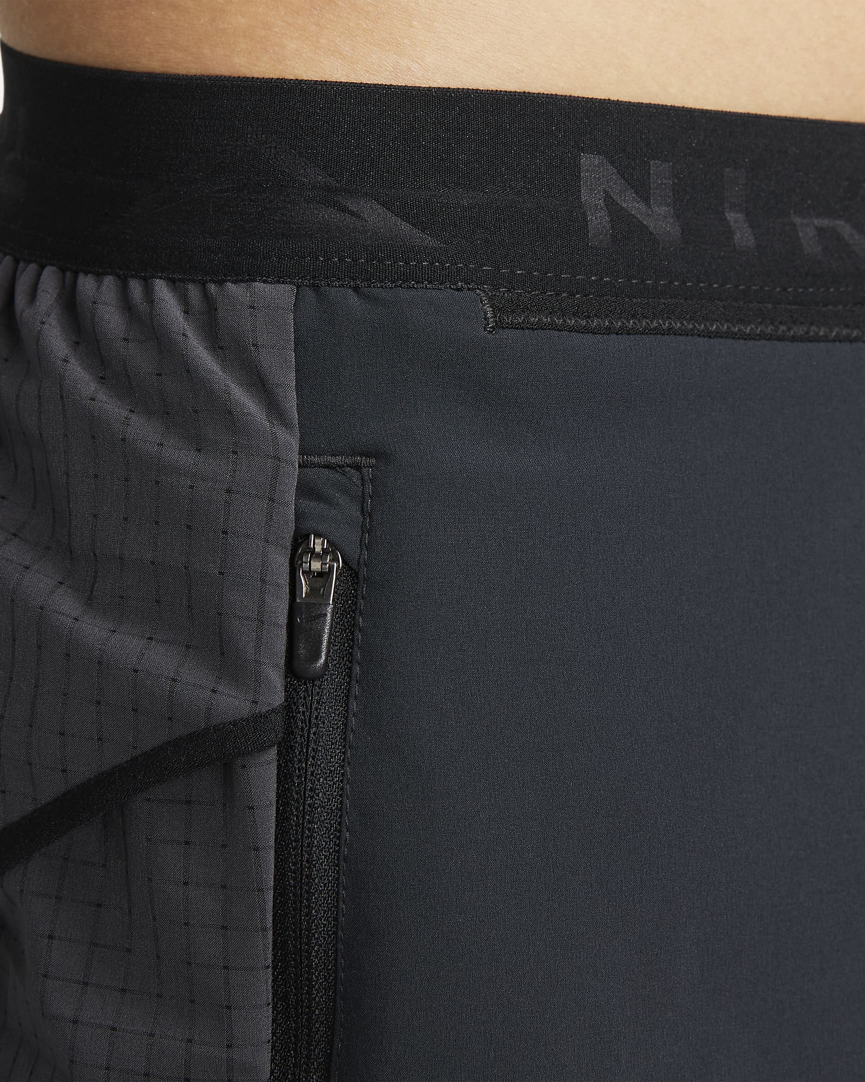 Nike Dri-FIT Men's 5" Brief-Lined Trail Shorts - Black/Dark Smoke Grey/White