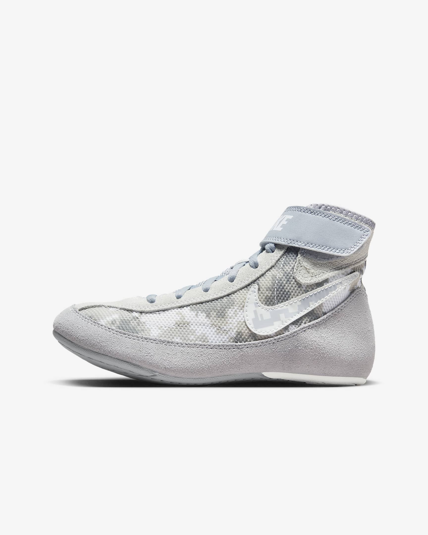 Nike SpeedSweep 7 Big Kids' Wrestling Shoes.