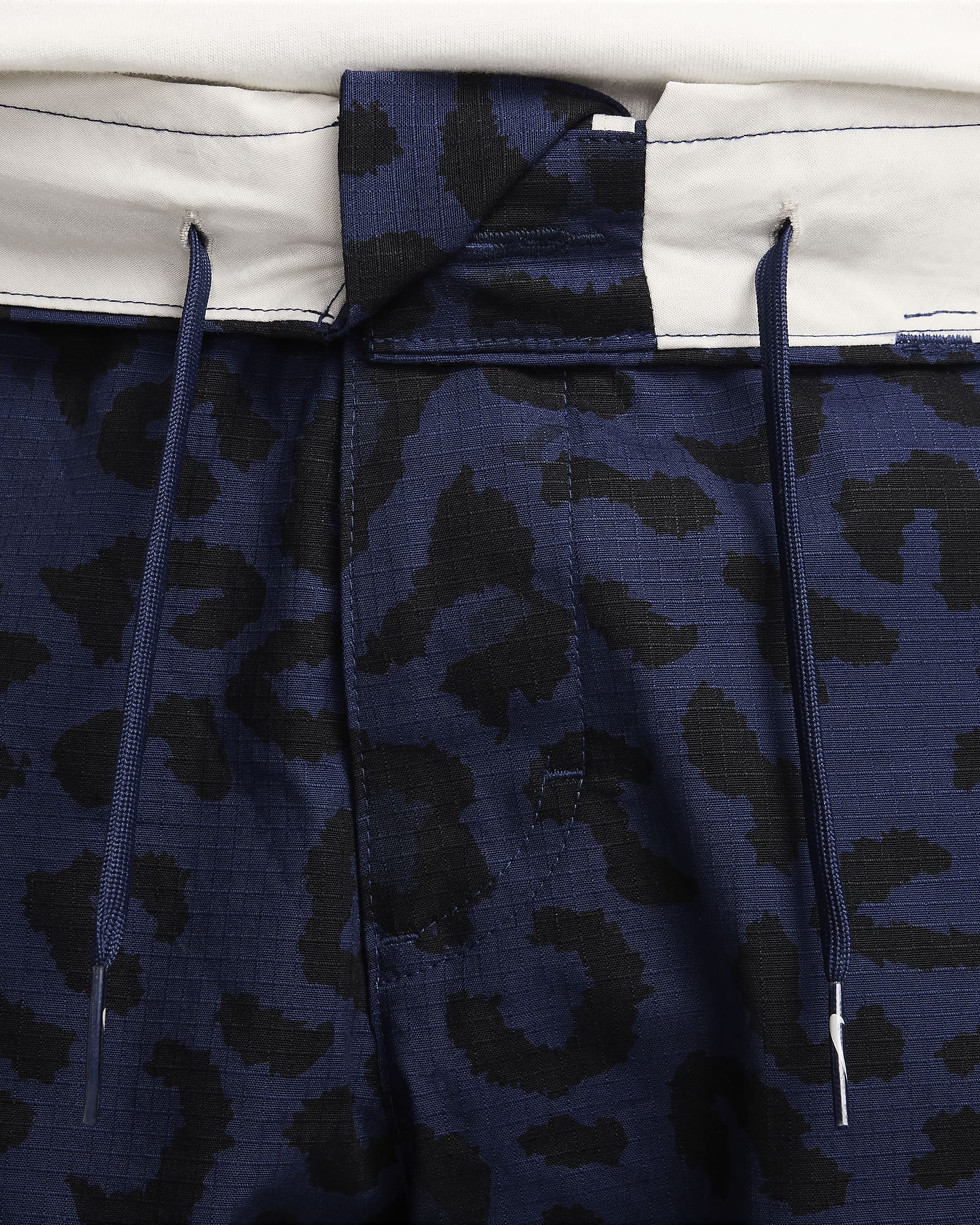 Nike SB Kearny Shorts mit durchgehendem Print für Herren - Midnight Navy