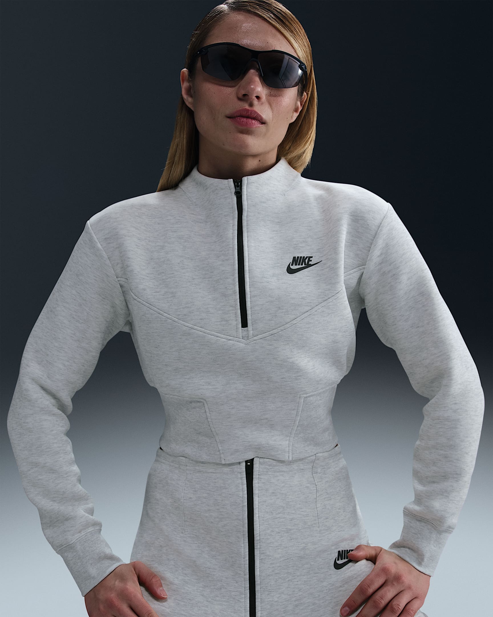 Nike Sportswear Tech Fleece Women's Cropped 1/2-Zip Top - Light Grey/Heather/Black