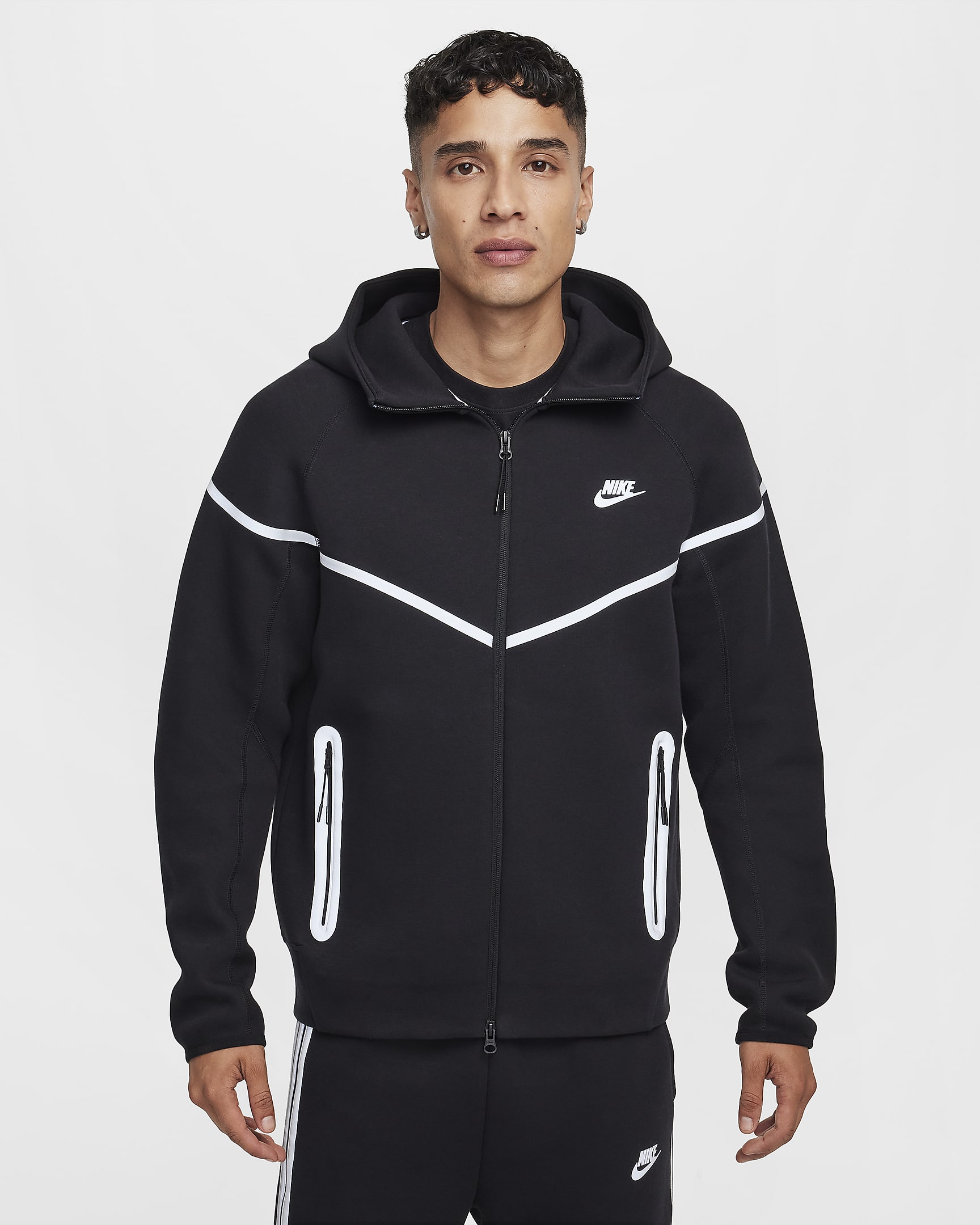 Nike Tech Windrunner Men's Fleece Full-Zip Jacket - Black