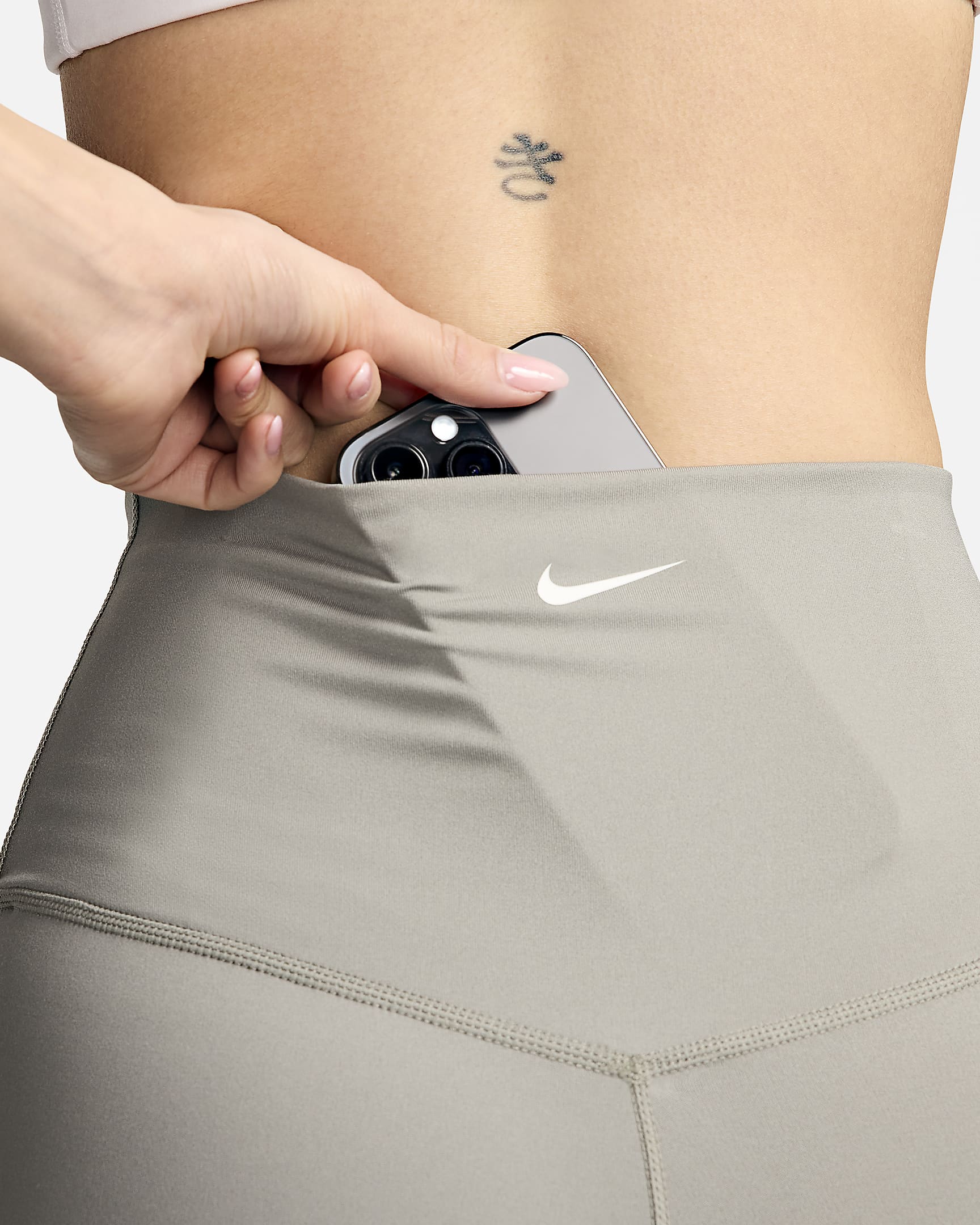 Nike One bikeshorts met hoge taille voor dames (18 cm) - Dark Stucco/Sail