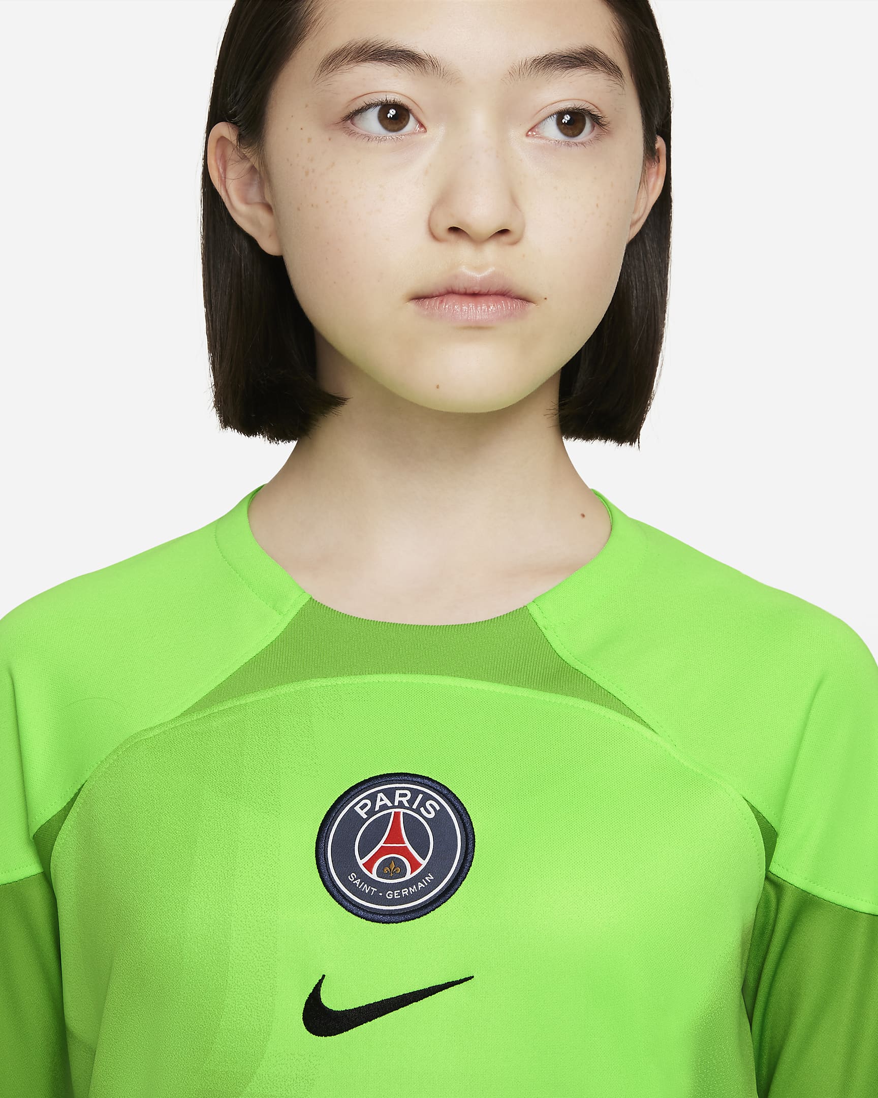 Paris Saint-Germain 2022/23 Stadium Goalkeeper Home Older Kids' Nike ...