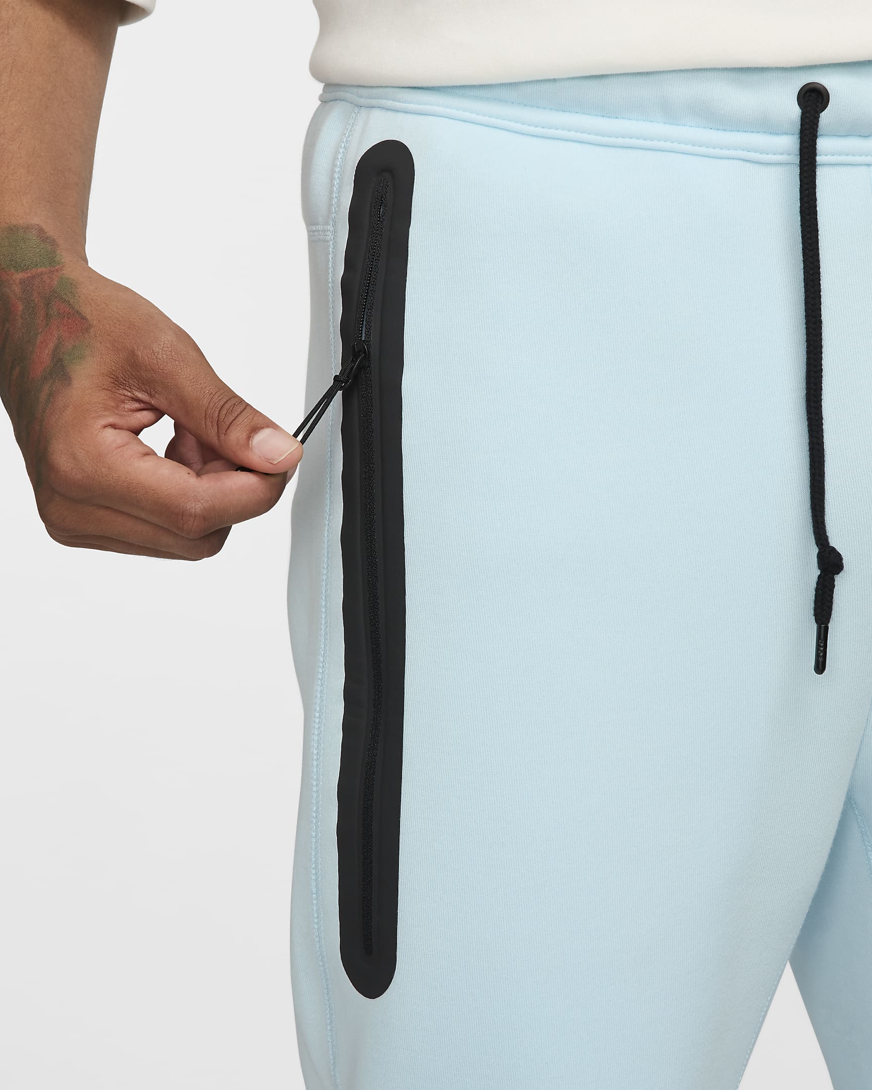 Pantalon de jogging Nike Sportswear Tech Fleece pour homme - Glacier Blue/Noir