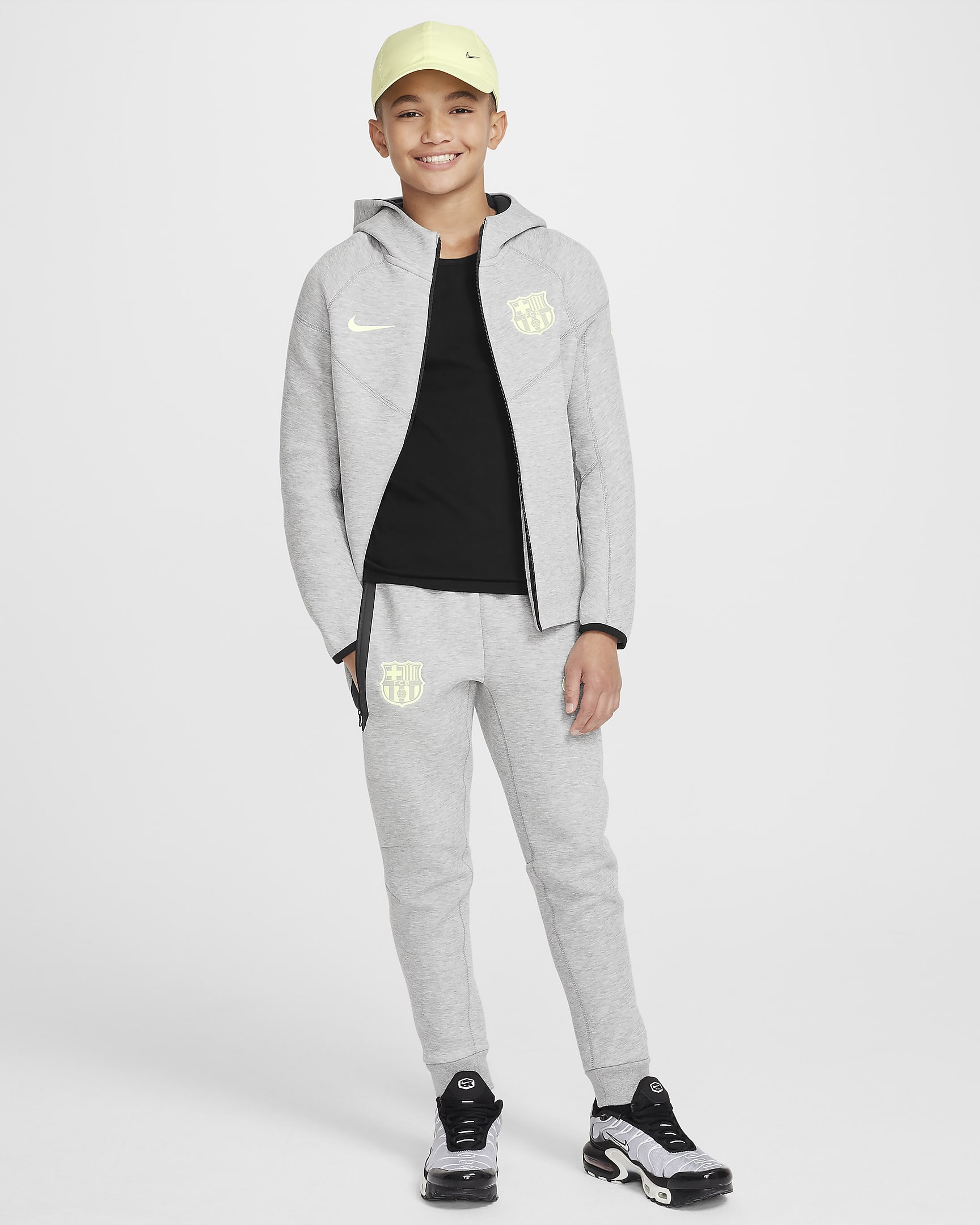 Spodnie piłkarskie dla dużych dzieci (chłopców) Nike FC Barcelona Tech Fleece - Dark Grey Heather/Barely Volt