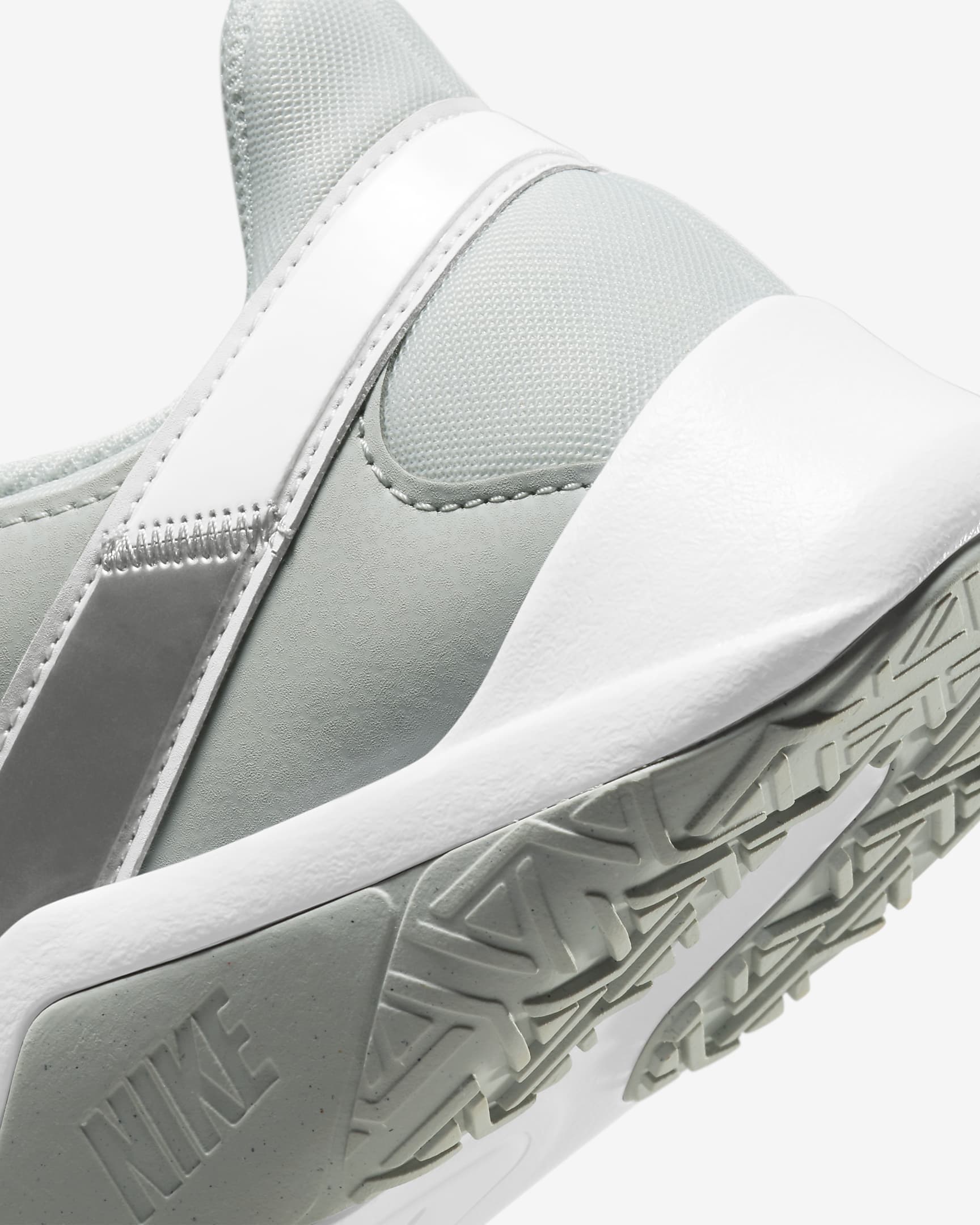 womens nike legend essential 2