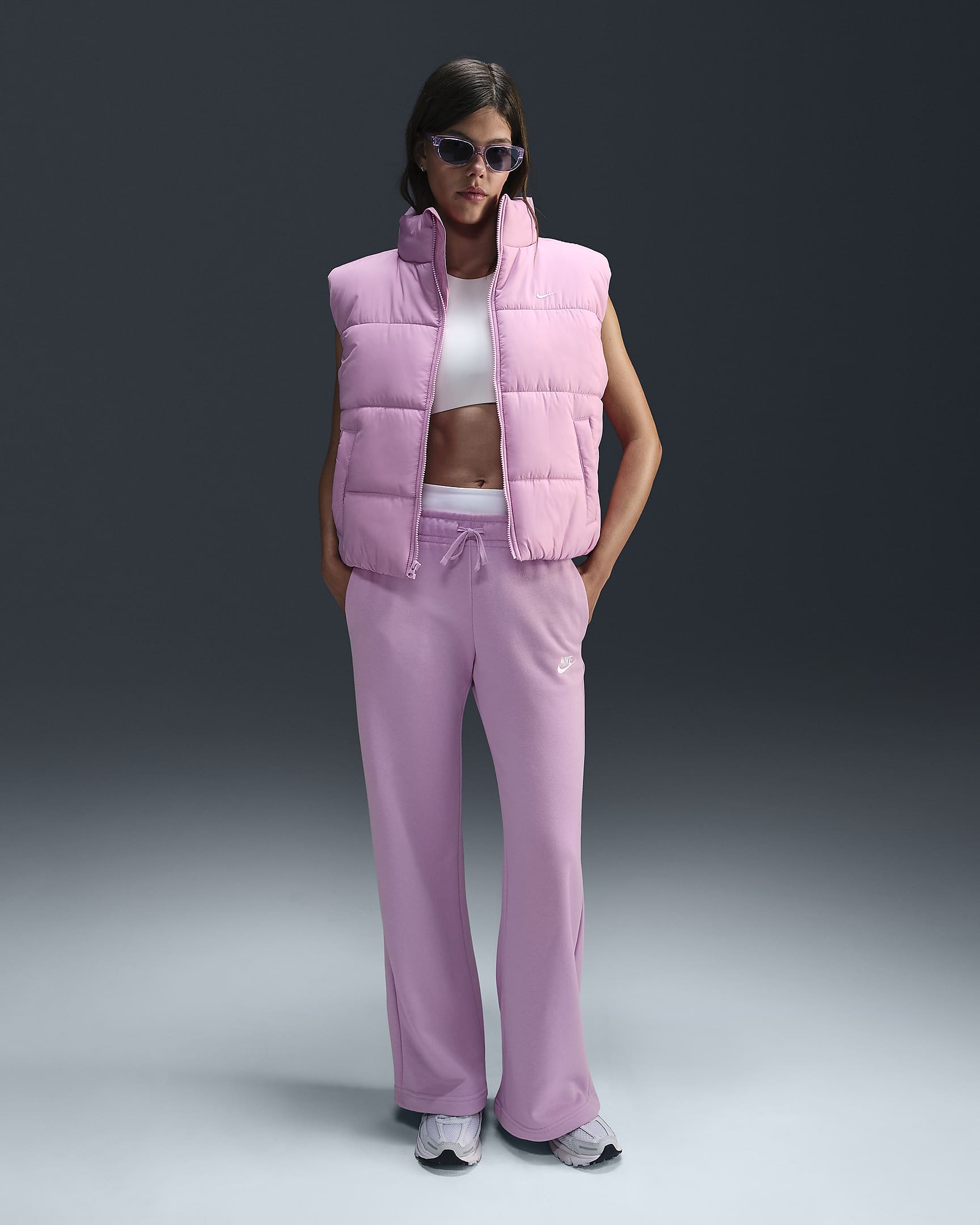 Nike Sportswear Club Fleece Women's Mid-Rise Wide-Leg Sweatpants - Beyond Pink/White