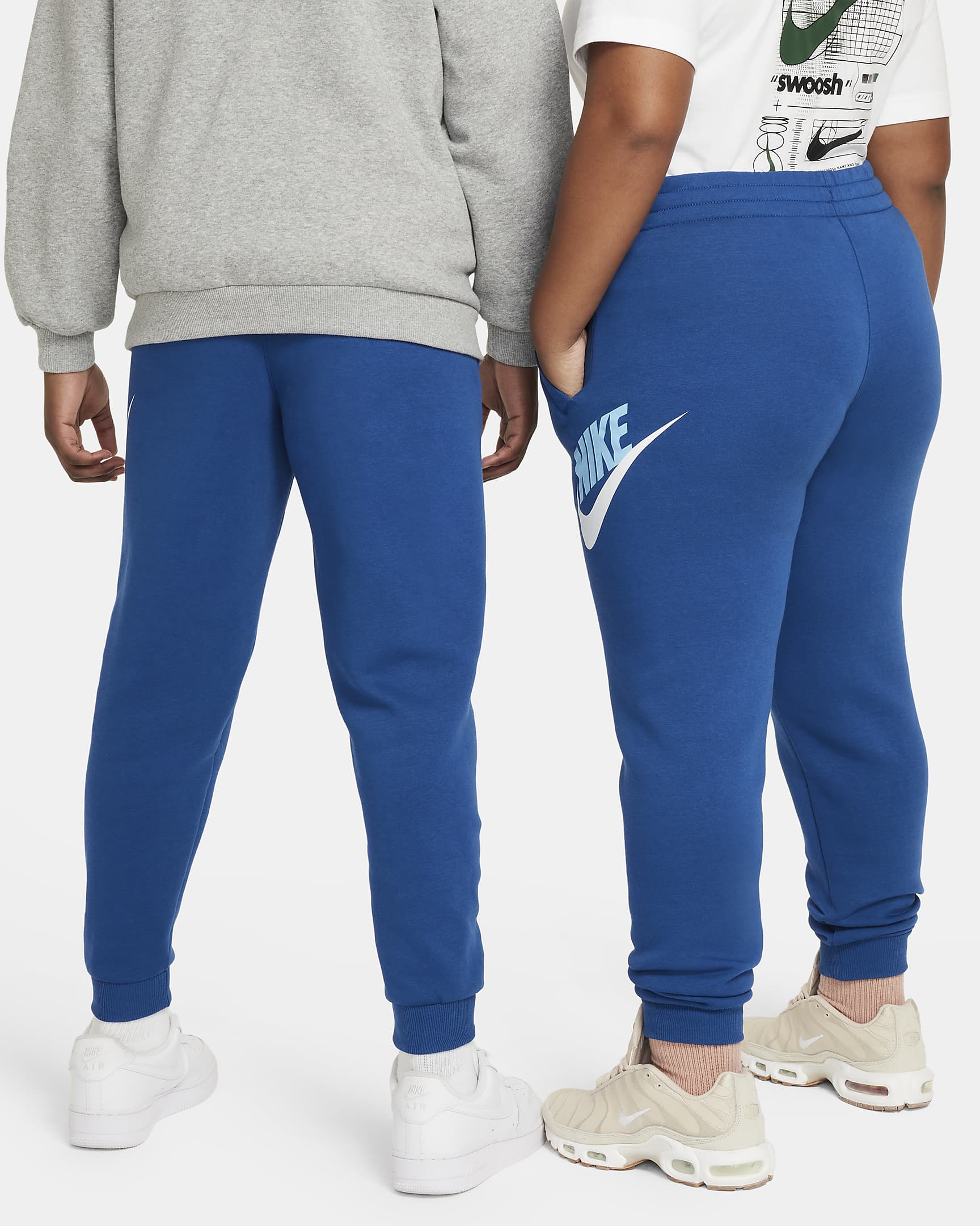 size xl men's nike joggers
