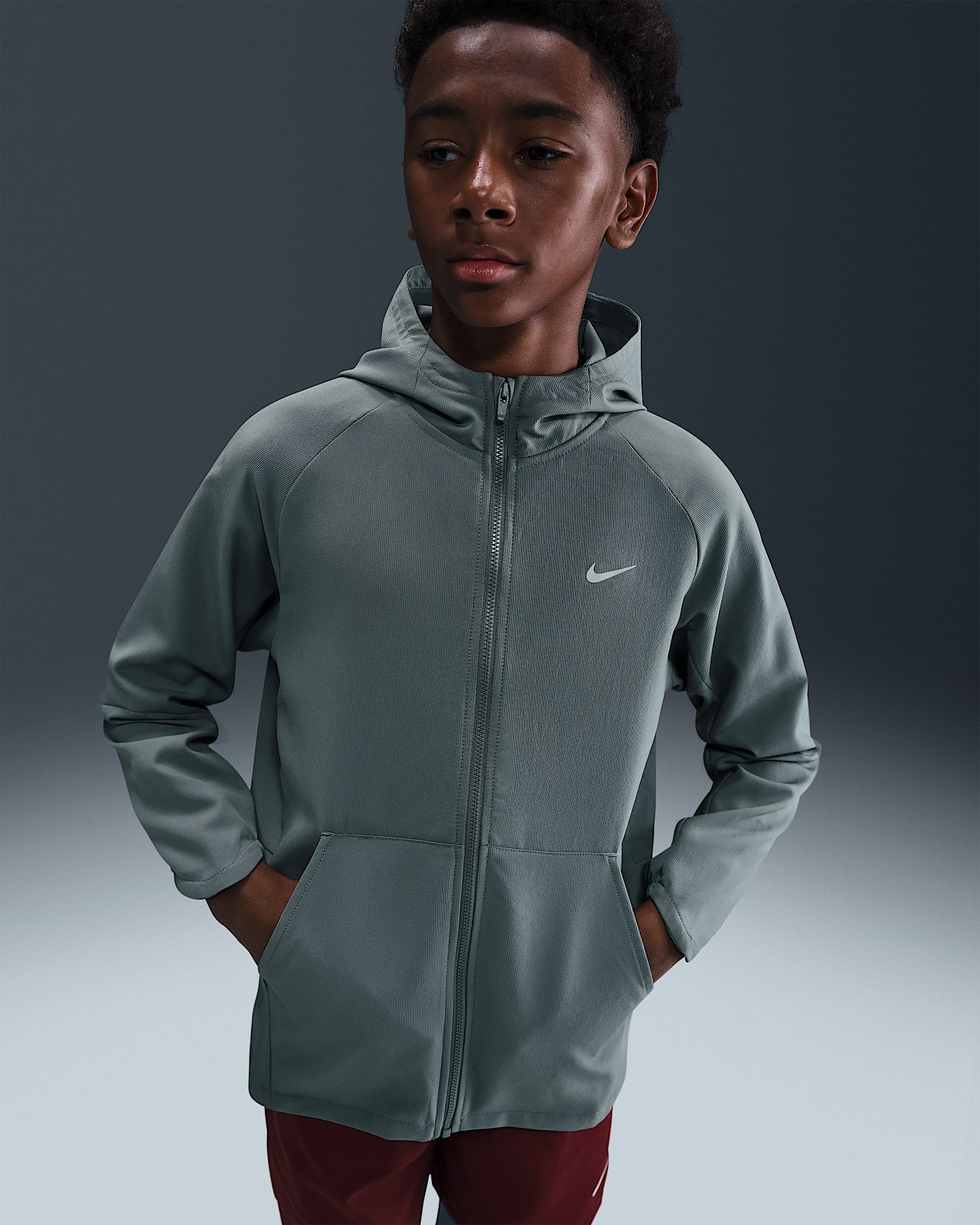 Giacca da training in tessuto Dri-FIT UV Nike – Ragazzo/a - Smoke Grey