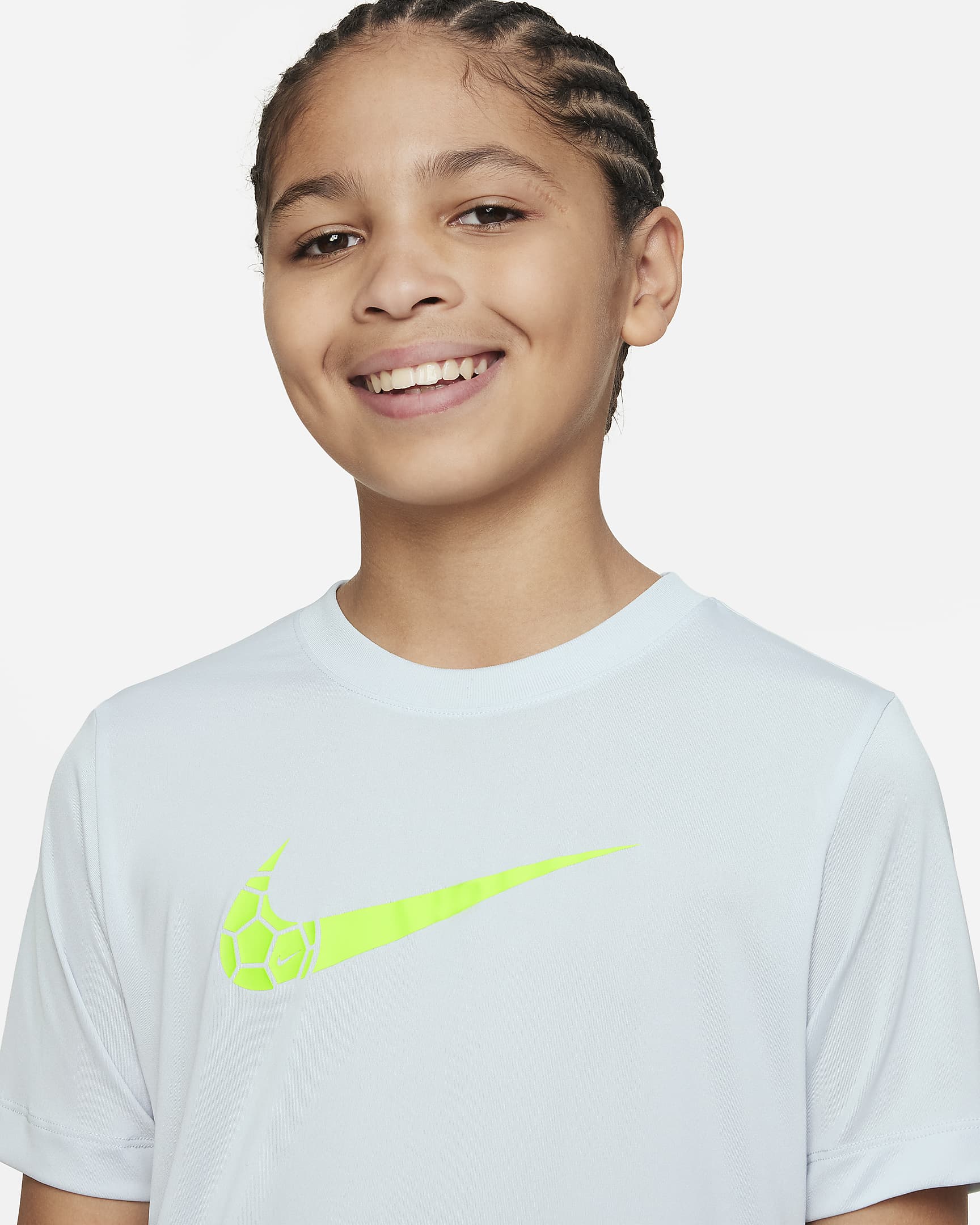 Nike Dri-FIT Older Kids' T-Shirt. Nike CH