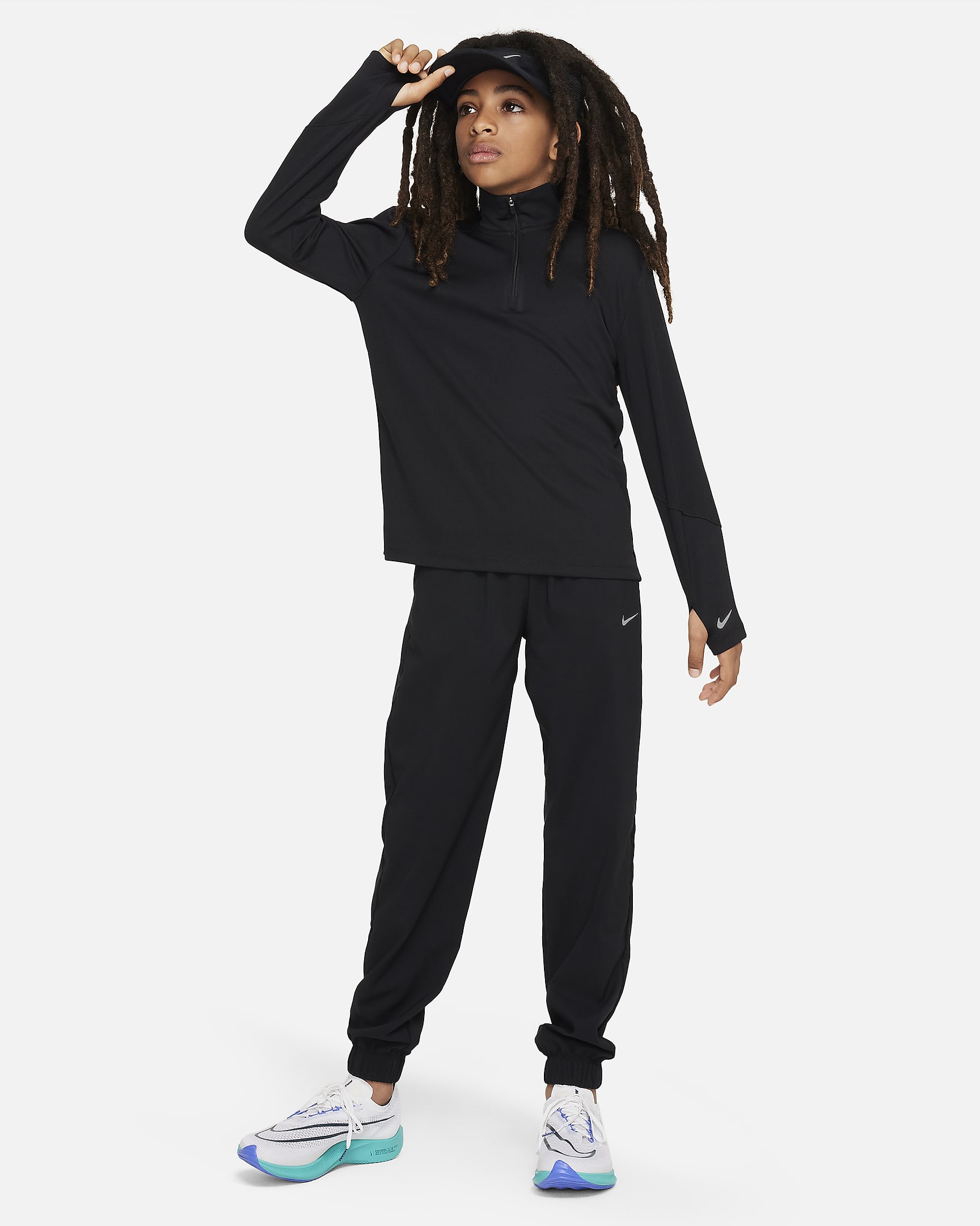 Nike Multi Dri-FIT UV langermet overdel med halv glidelås til store barn (gutt) - Svart