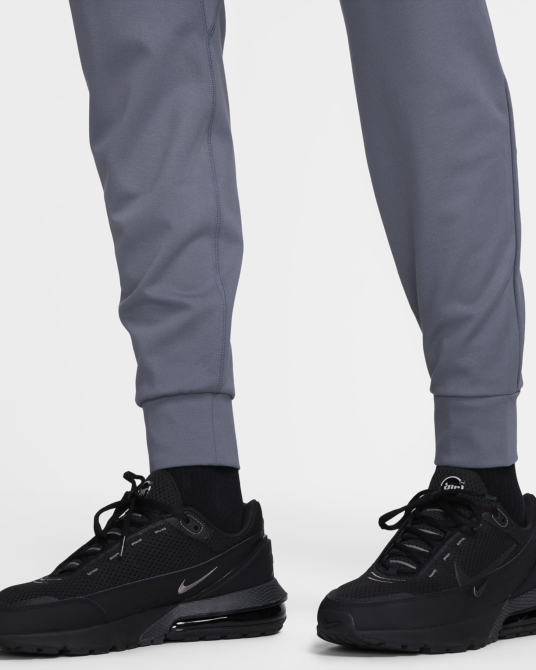 grey nike tech fleece small