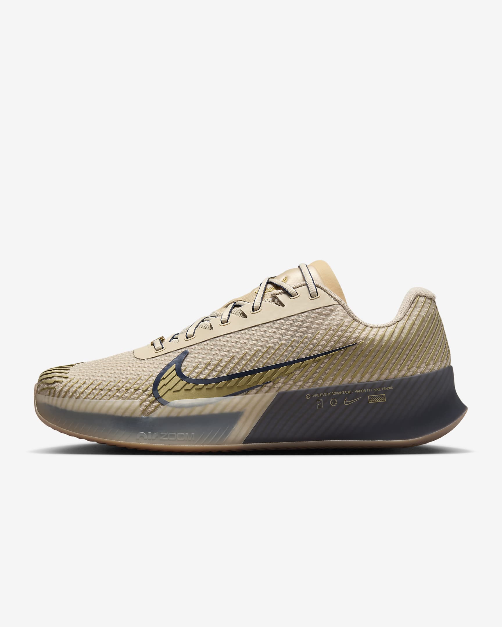 NikeCourt Air Zoom Vapor 11 Premium Sabatilles de tennis per a terra batuda - Home - Sanddrift/Thunder Blue/Gum Medium Brown/Or metal·litzat