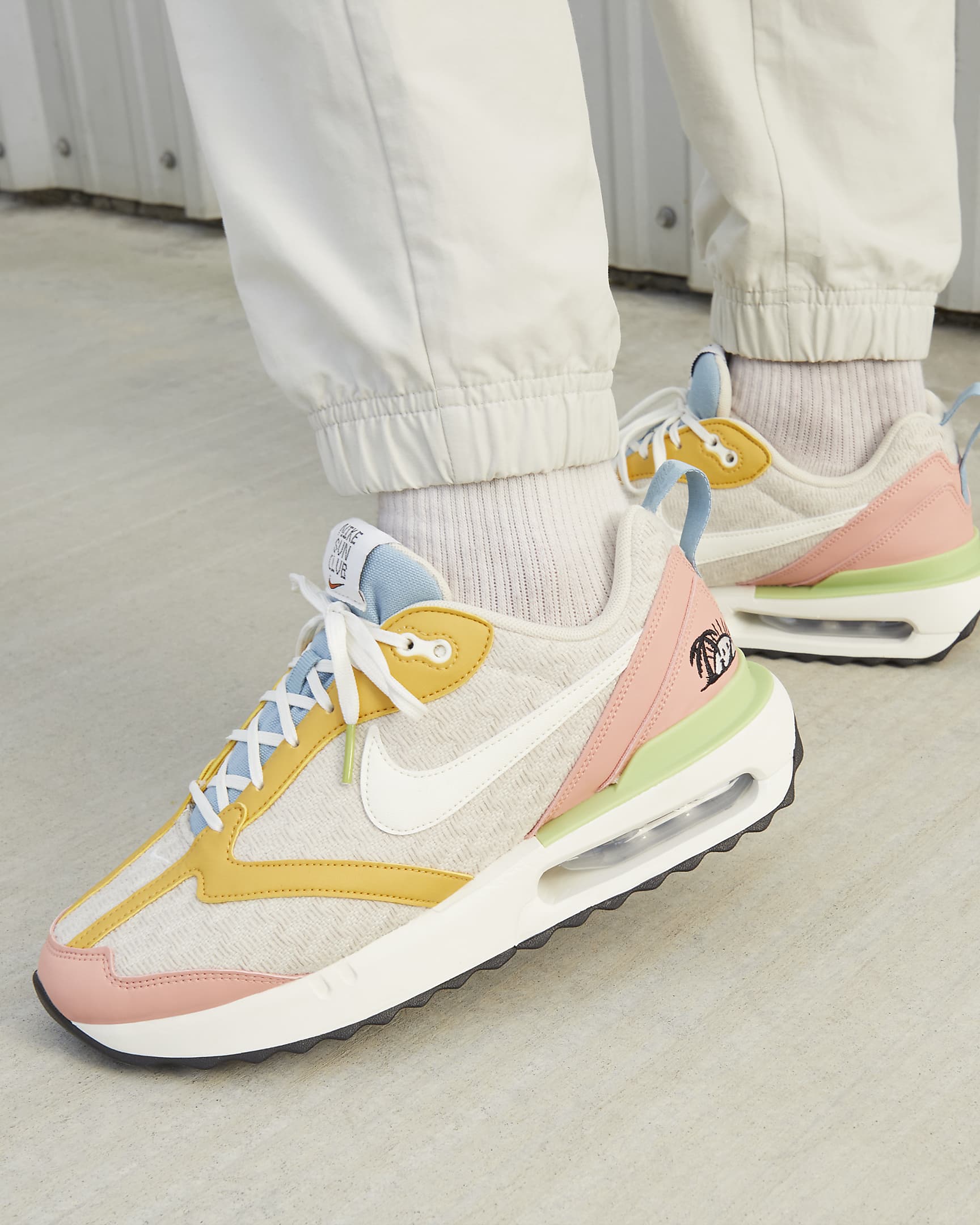 Nike Air Max Dawn SE Women