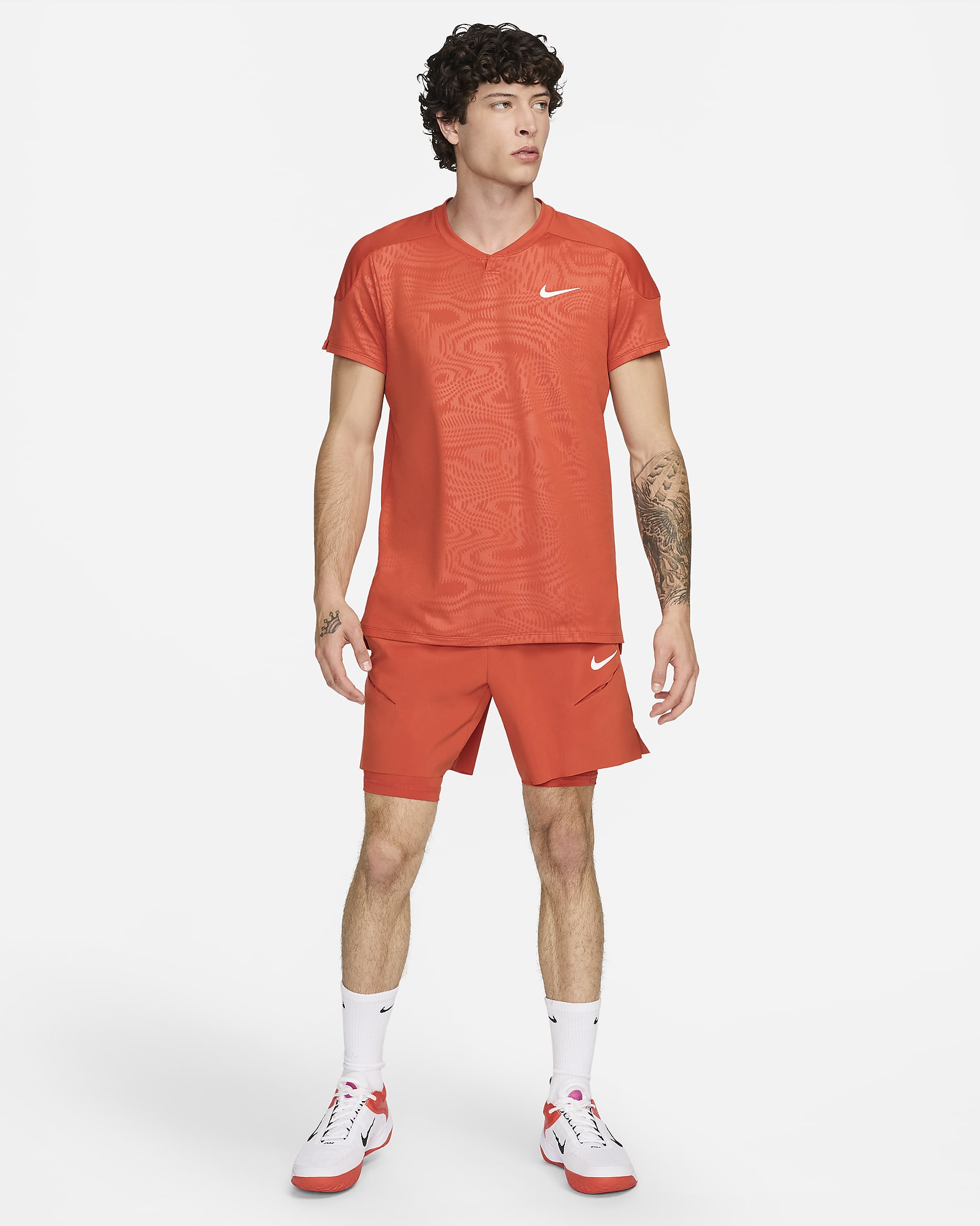 Camisola de ténis Dri-FIT NikeCourt Slam para homem - Rust Factor/Branco