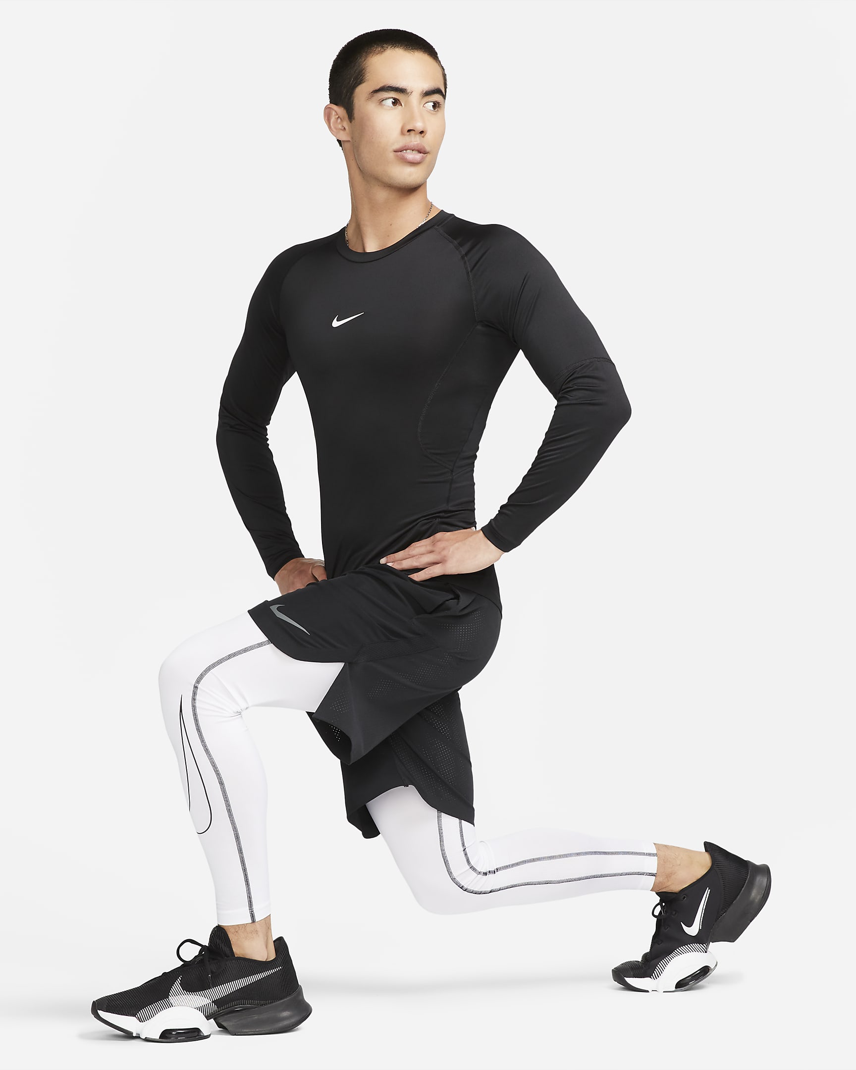 Nike Pro Men's Dri-FIT Tight Long-Sleeve Fitness Top - Black/White