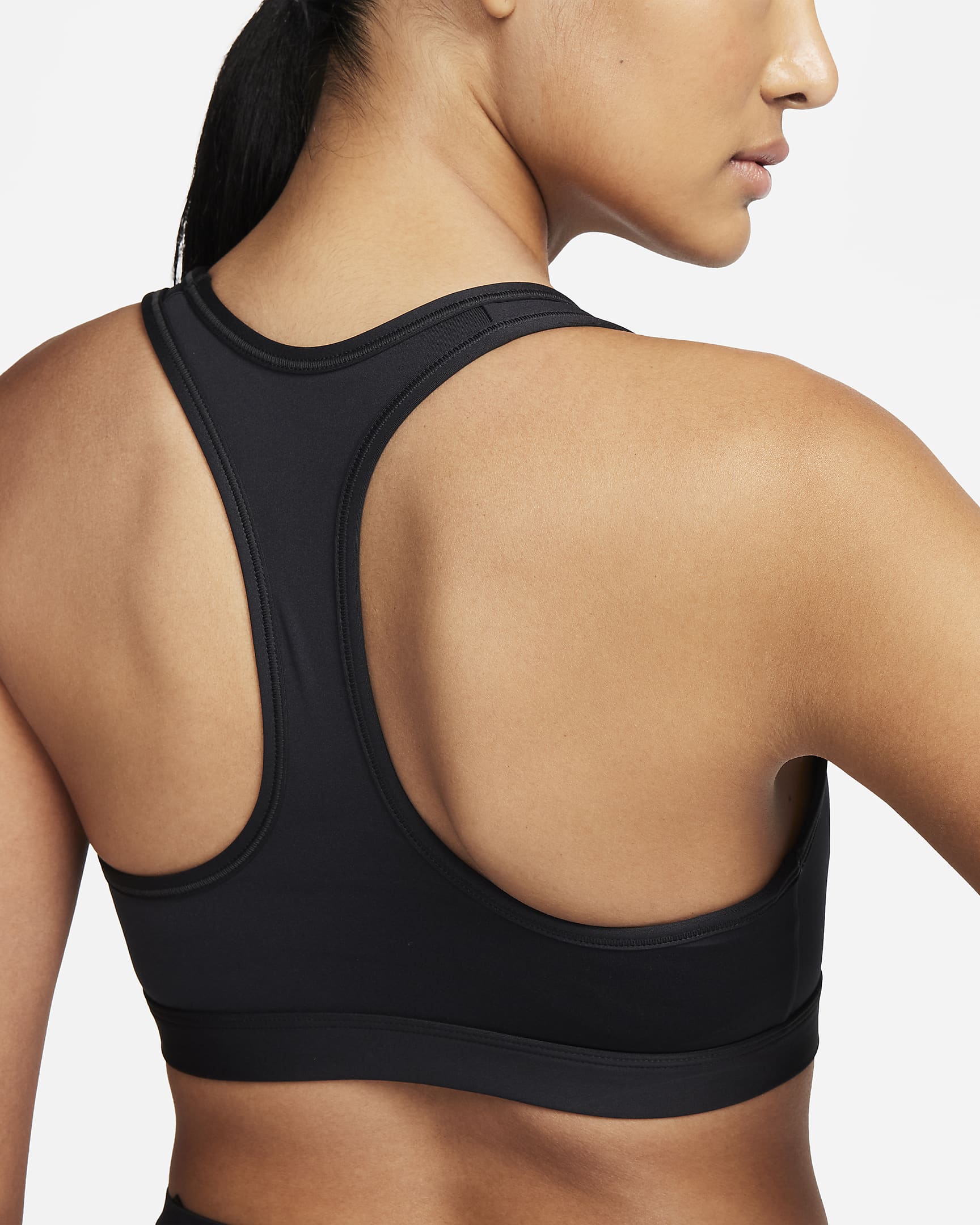 Brassière de sport rembourrée à maintien normal et à logo Nike Swoosh pour femme - Noir/Blanc/Noir/Noir