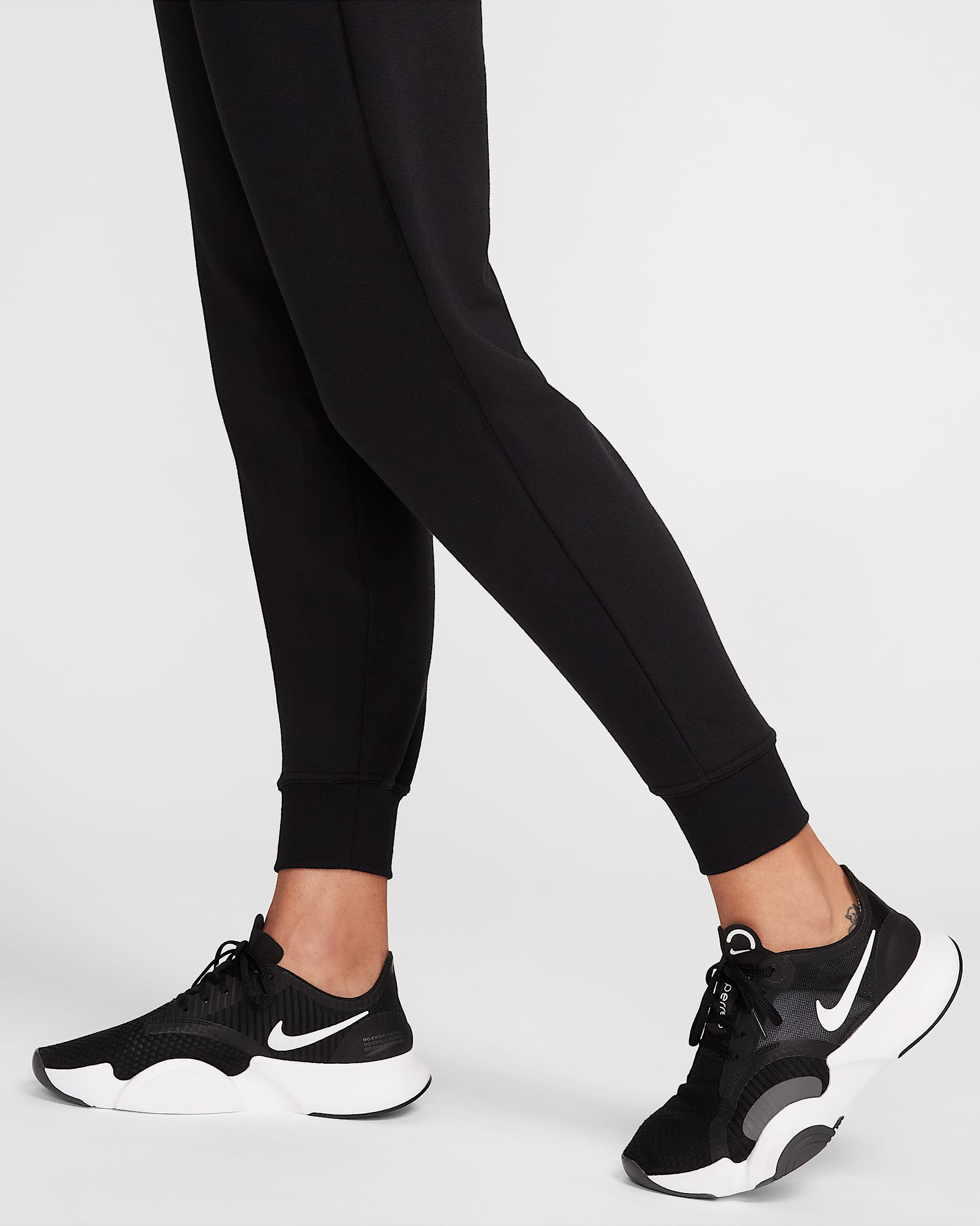 nike dri fit get fit joggers womens