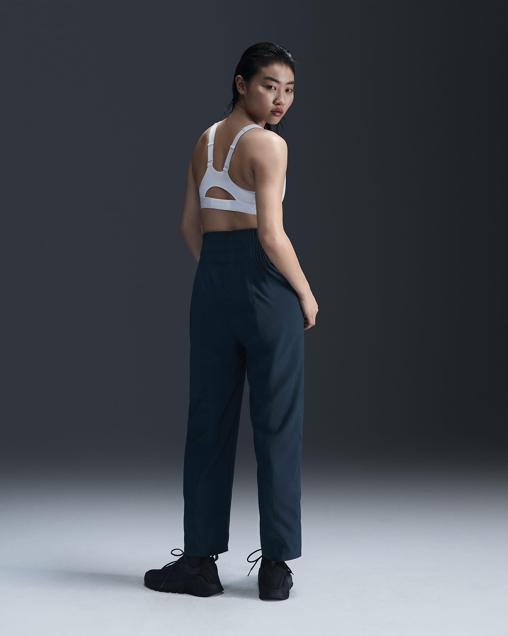 Nike Dri-FIT One Women's Ultra High-Waisted Trousers - Armoury Navy/White