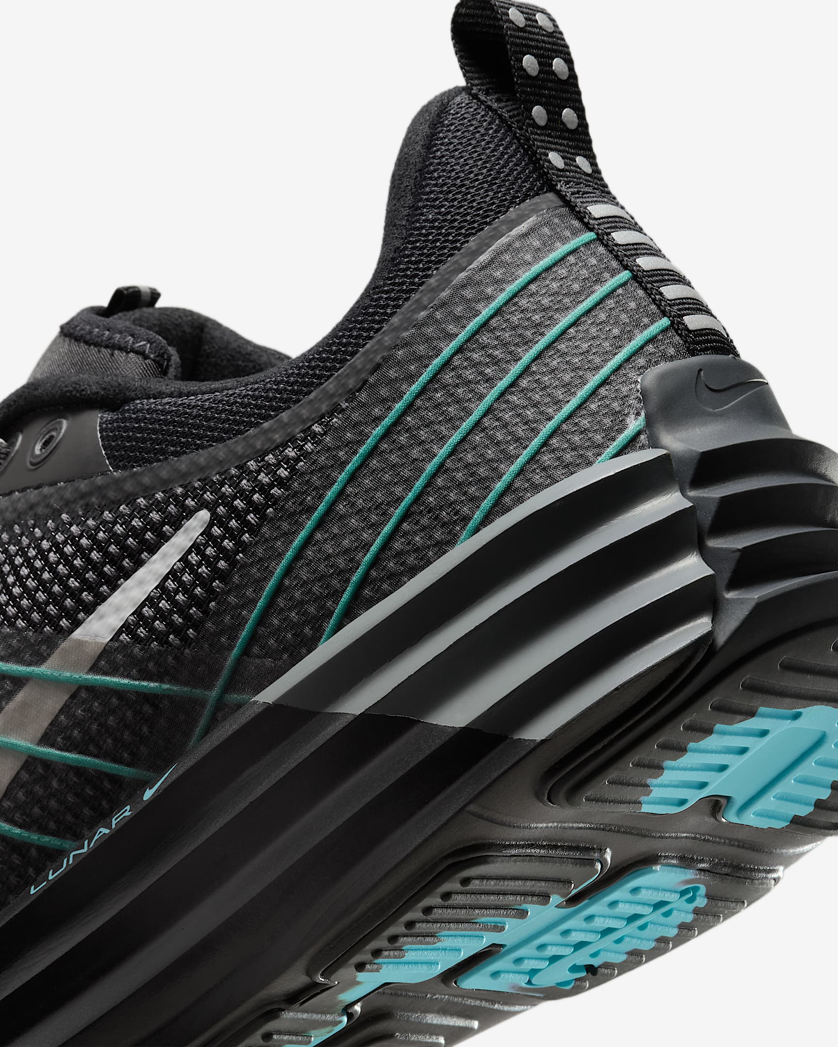 Nike Lunar Roam Premium Men's Shoes - Black/Cool Grey/Aurora Green/Photon Dust