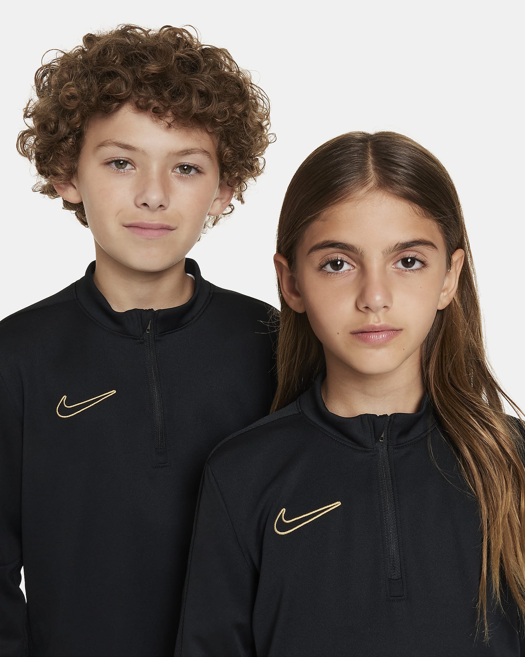 Nike Dri-FIT Academy23 Older Kids' Football Drill Top. Nike CA