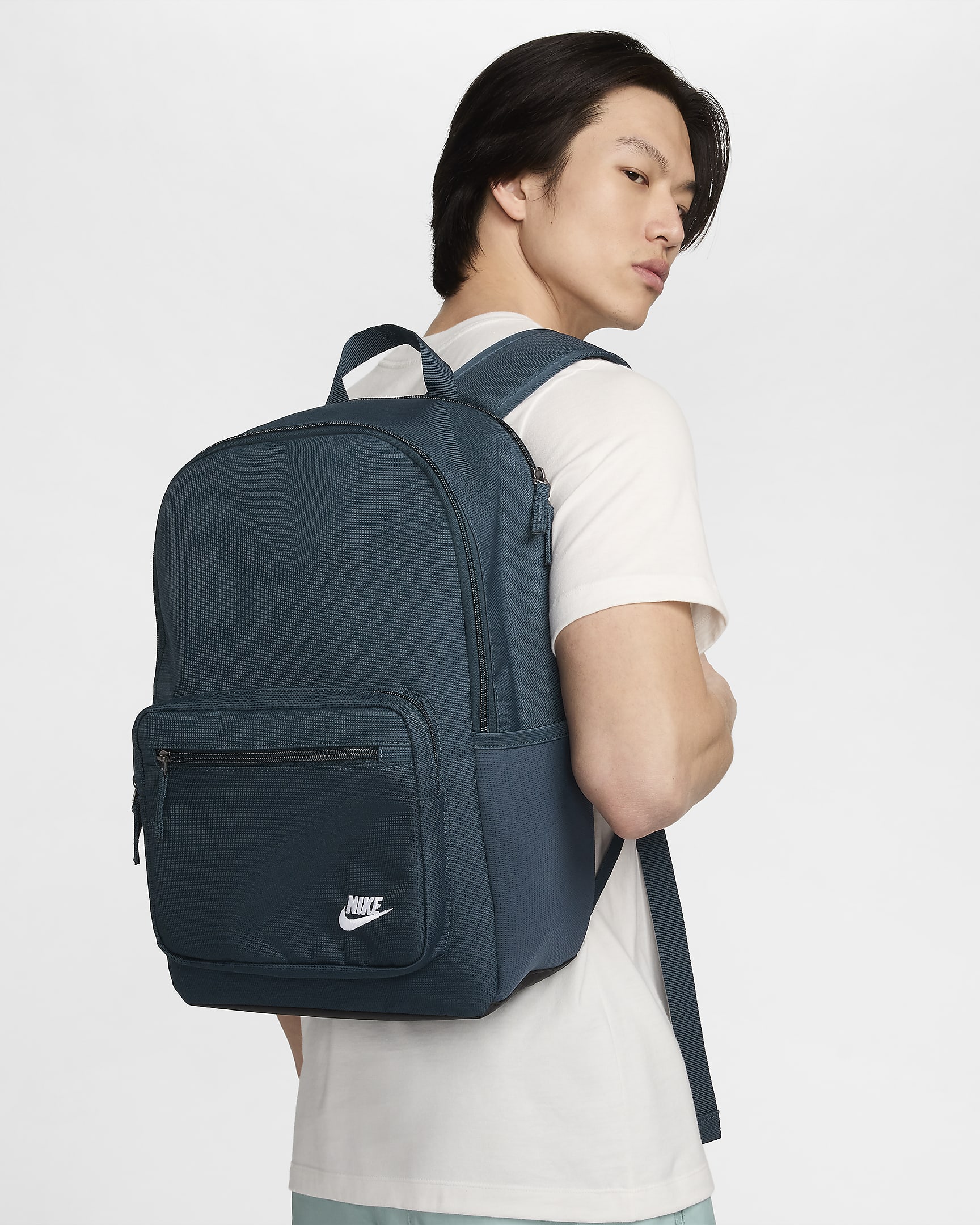 Zaino Eugene Nike Heritage (23 l) - Armory Navy/Armory Navy/Bianco