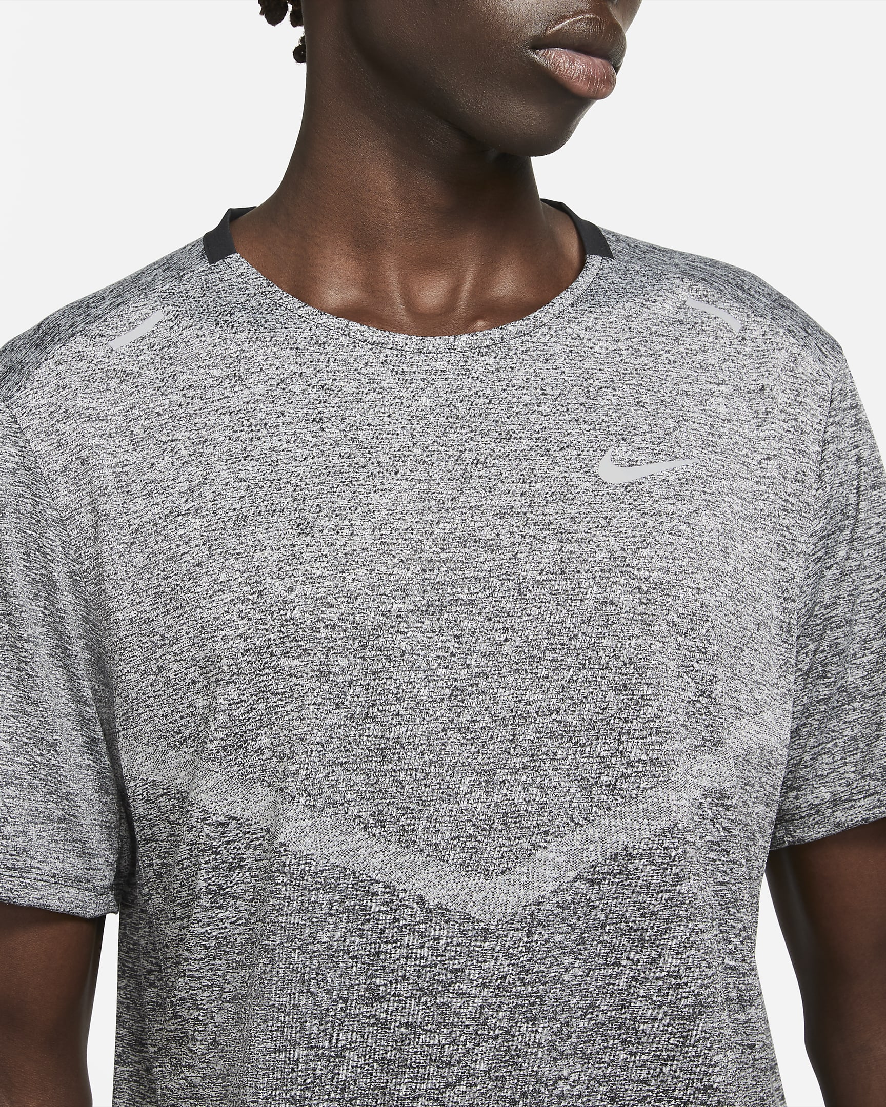 Nike Rise 365 Men's Dri-FIT Short-Sleeve Running Top - Black/Heather