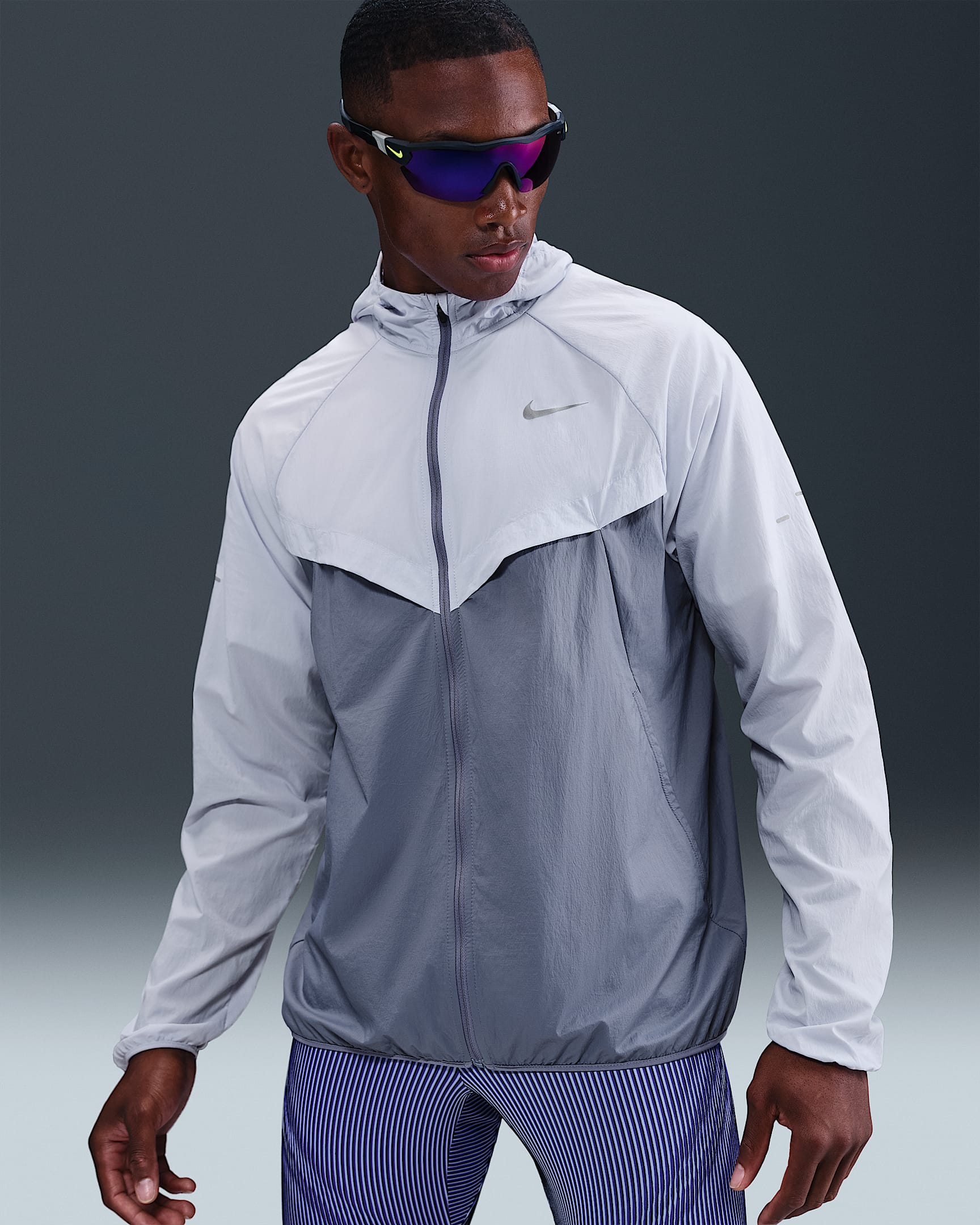 Nike Stride Men's Repel UV Running Jacket - Ghost/World Indigo