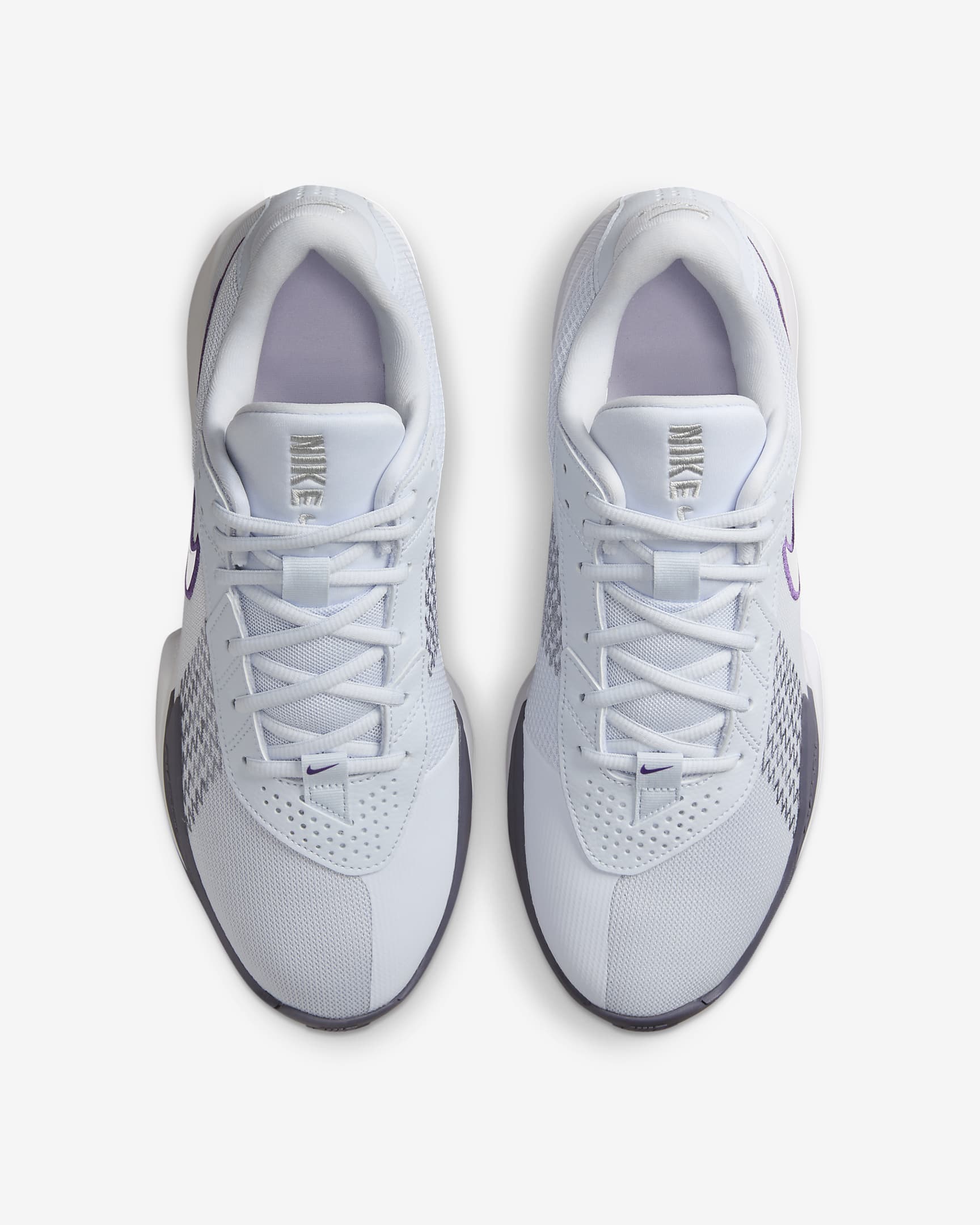 Nike G.T. Cut Academy Basketball Shoes. Nike IL