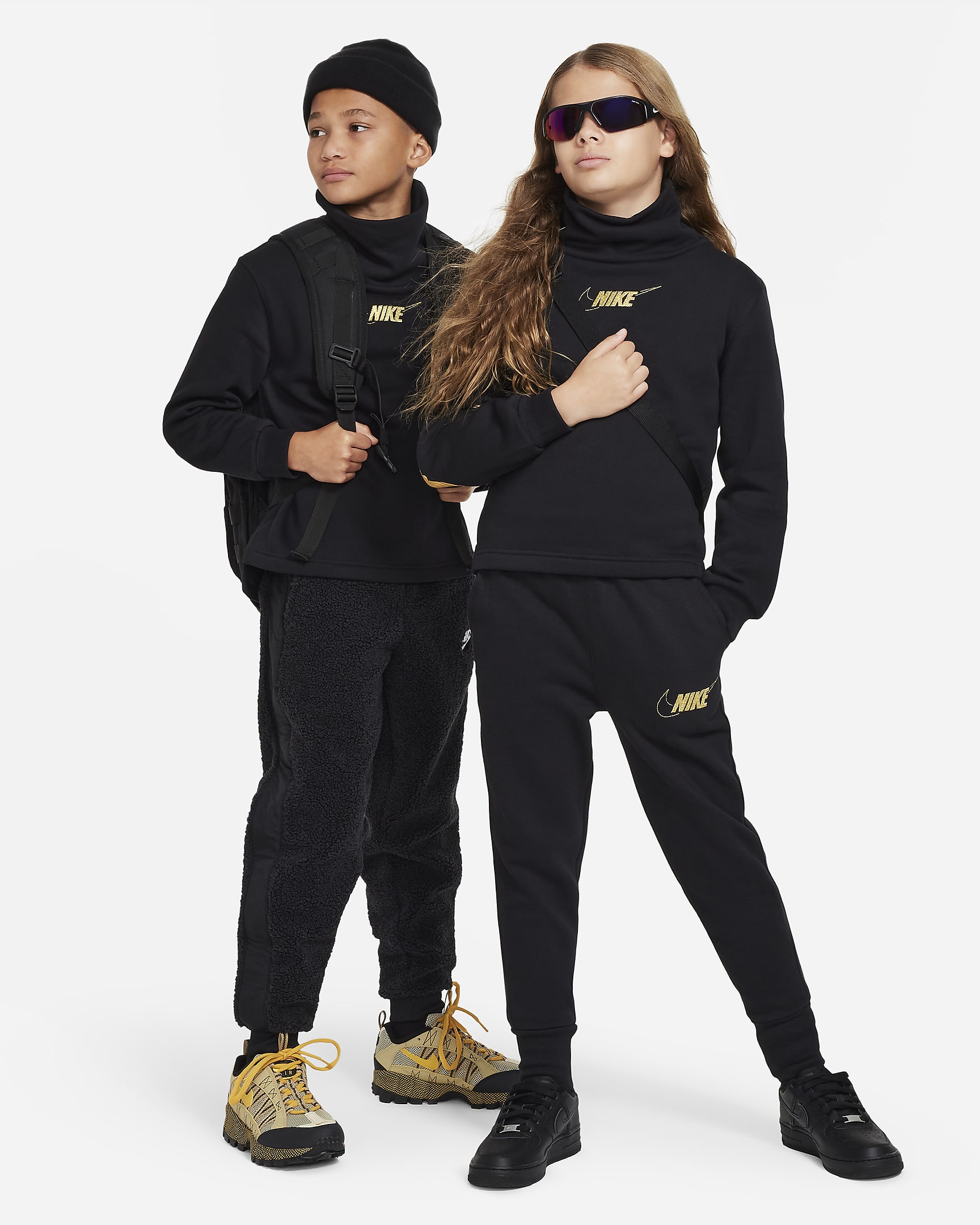 Nike Sportswear Club Fleece Older Kids' (Girls') Long-Sleeve Funnel ...