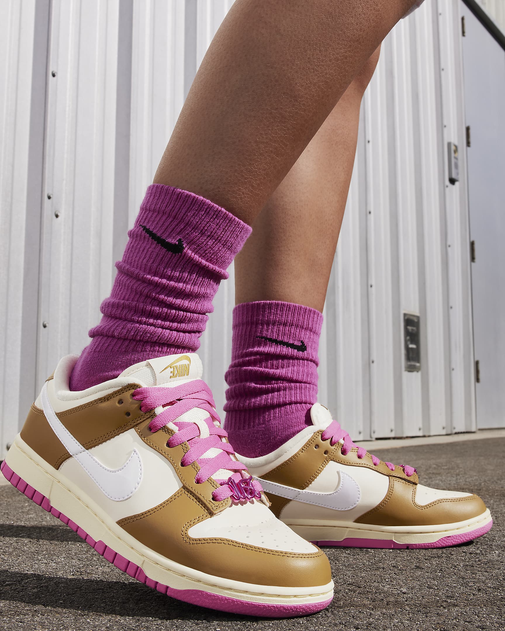 Nike Dunk Low SE Women's Shoes - Bronzine/Playful Pink/Alabaster/Coconut Milk