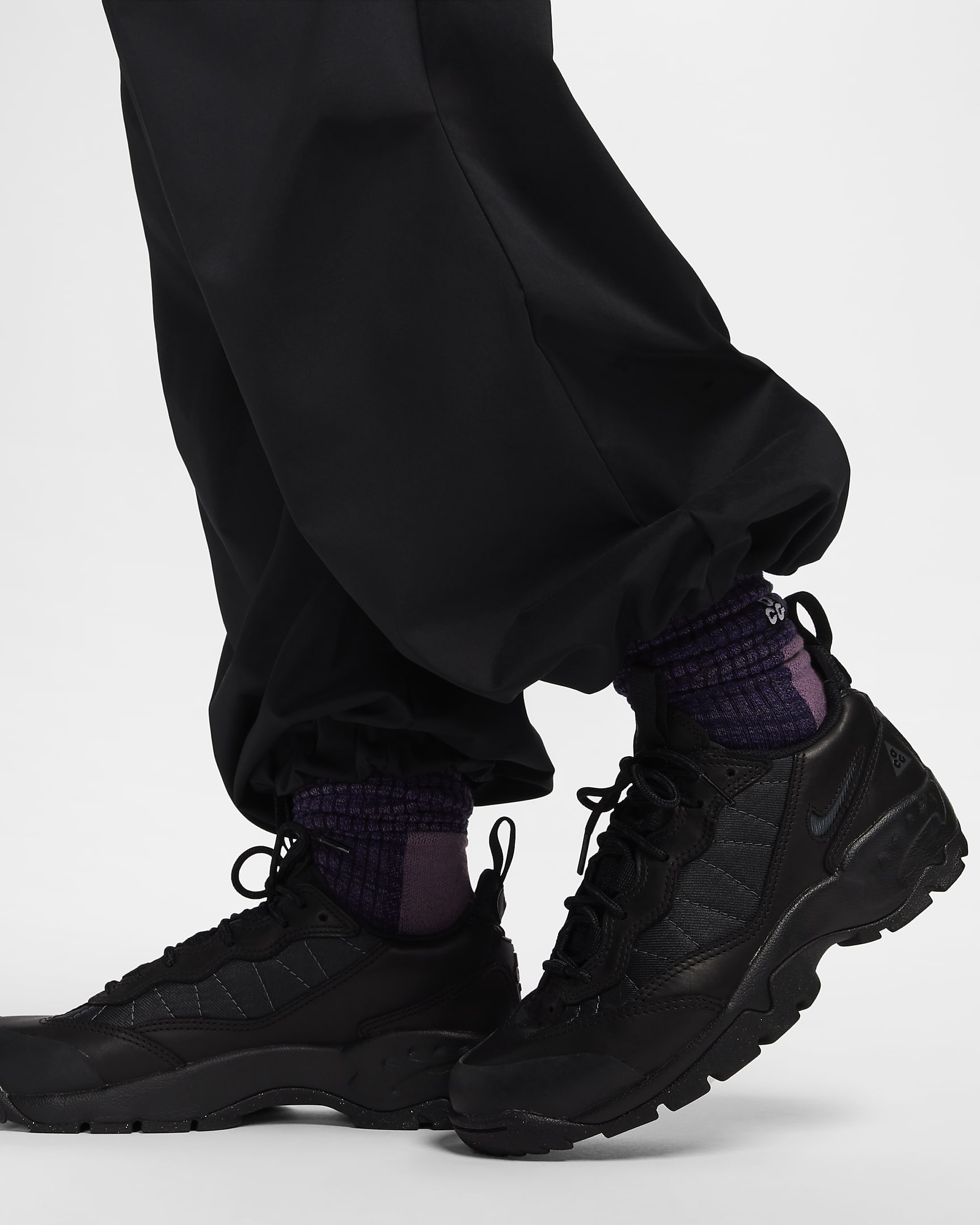 Nike ACG "Activitorium" Women's High-Waisted UV Pants - Black/Anthracite