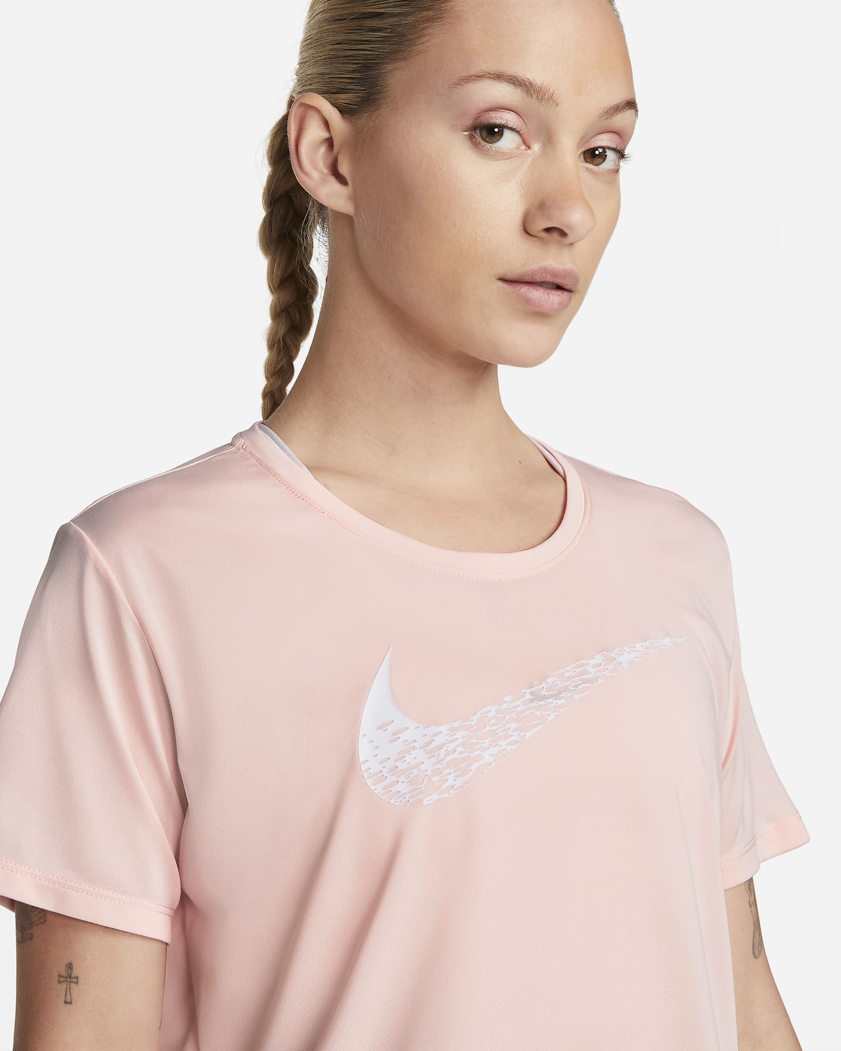 Nike Swoosh Run Women's ShortSleeve Running Top. Nike IE