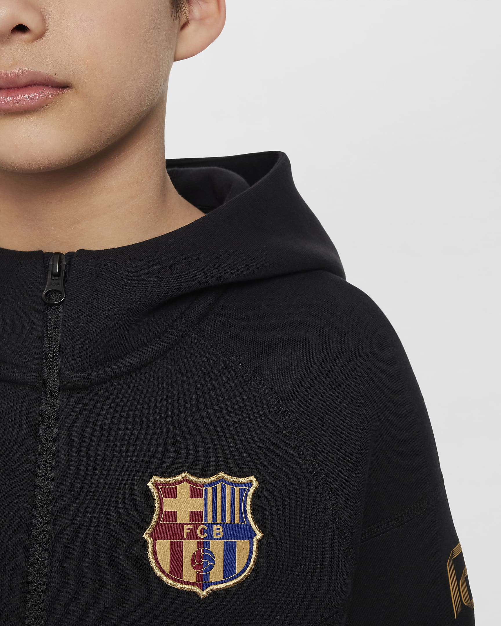 Fotbollshuvtröja Nike FC Barcelona Tech Fleece med hel dragkedja för ungdom (killar) - Svart/Club Gold