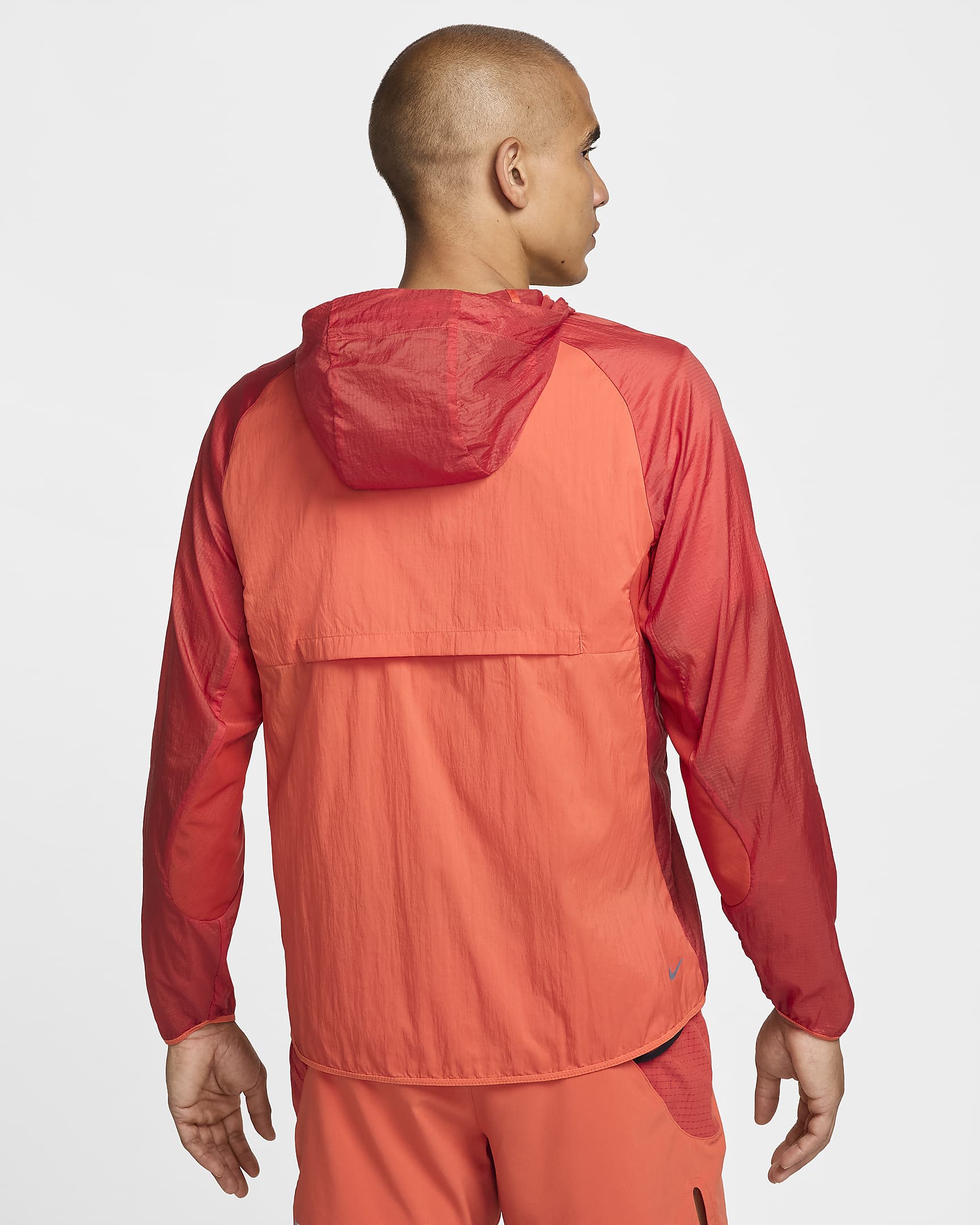 Nike Trail Aireez hardloopjack voor heren - Vintage Coral/Dragon Red/Zwart