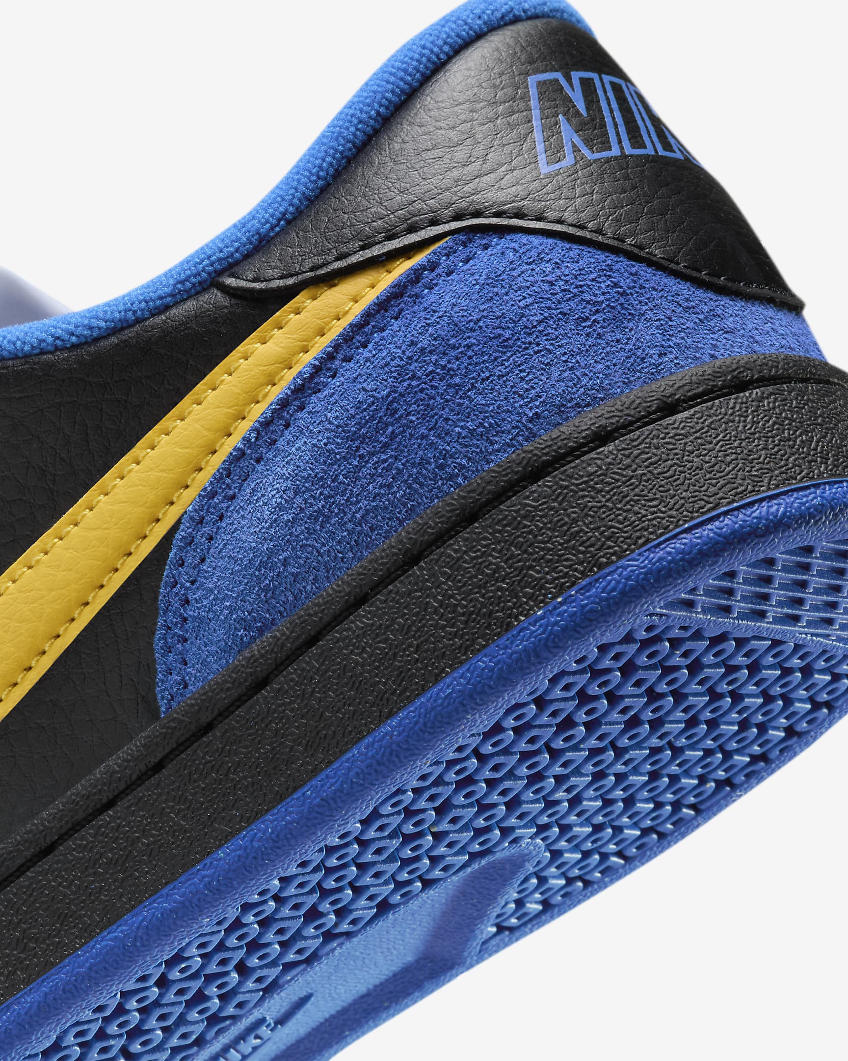 Chaussure de skate Nike SB FC Classic - Royal Blue/Noir/Blanc/Varsity Maize