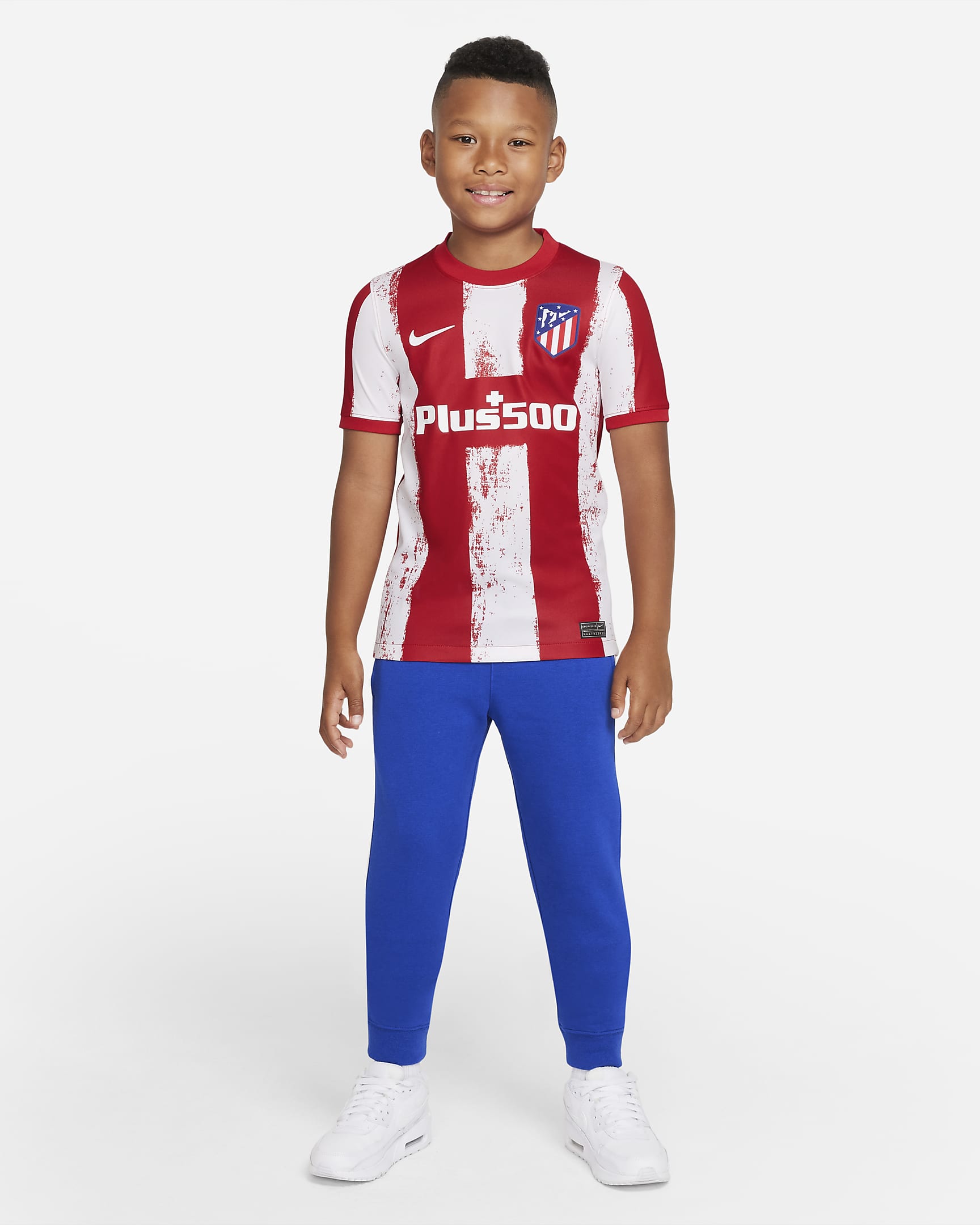 Atlético Madrid 2021/22 Stadium Home Older Kids' Football Shirt. Nike BE