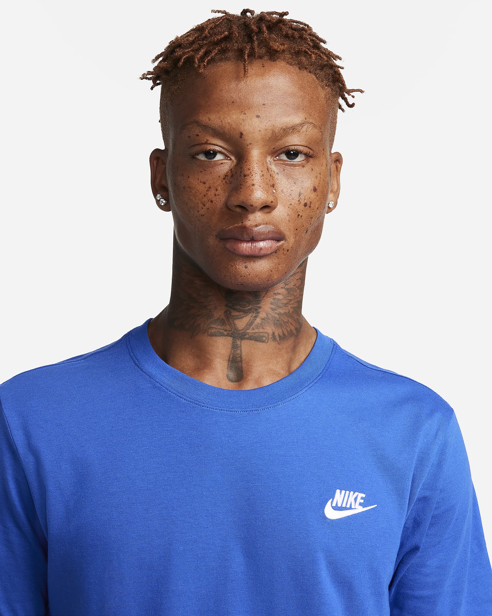 Nike Sportswear Club Men's T-Shirt - Game Royal