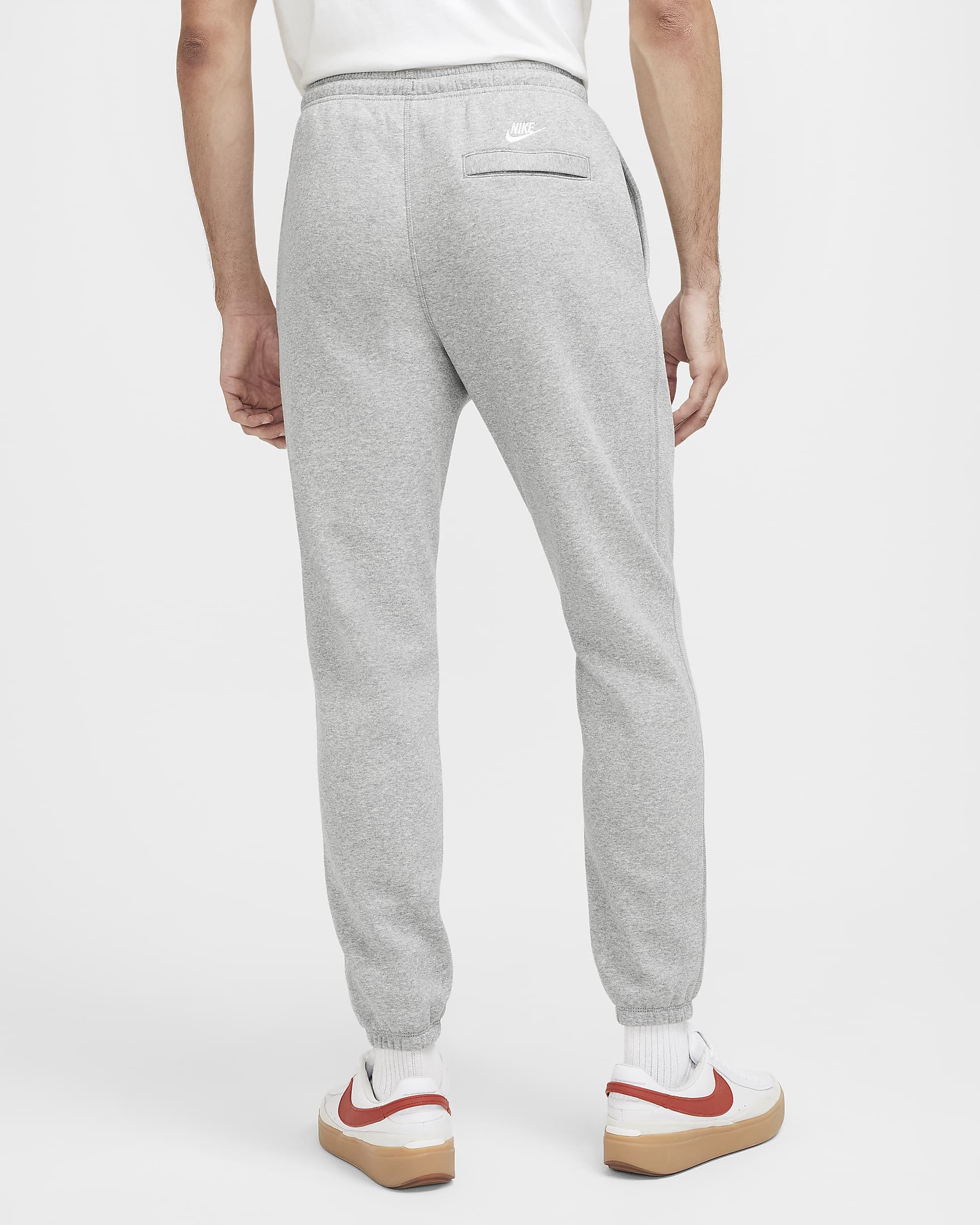 M NK Club BB Cuff Pant – Pantalone Uomo, Modello Sportivo, Vestibilità Comoda