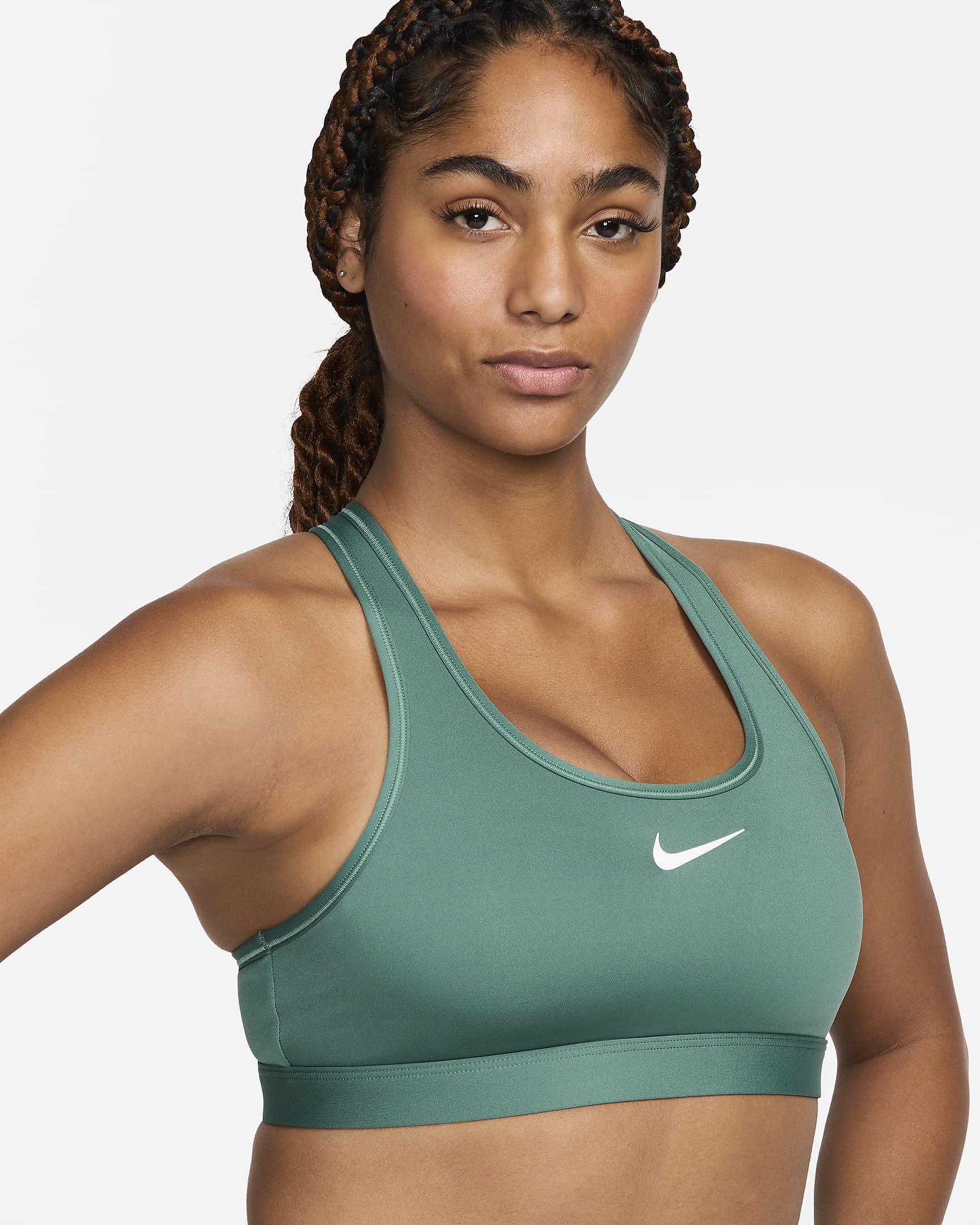 Bra deportivo con almohadillas para mujer Nike Swoosh Medium Support - De costa a costa/Blanco