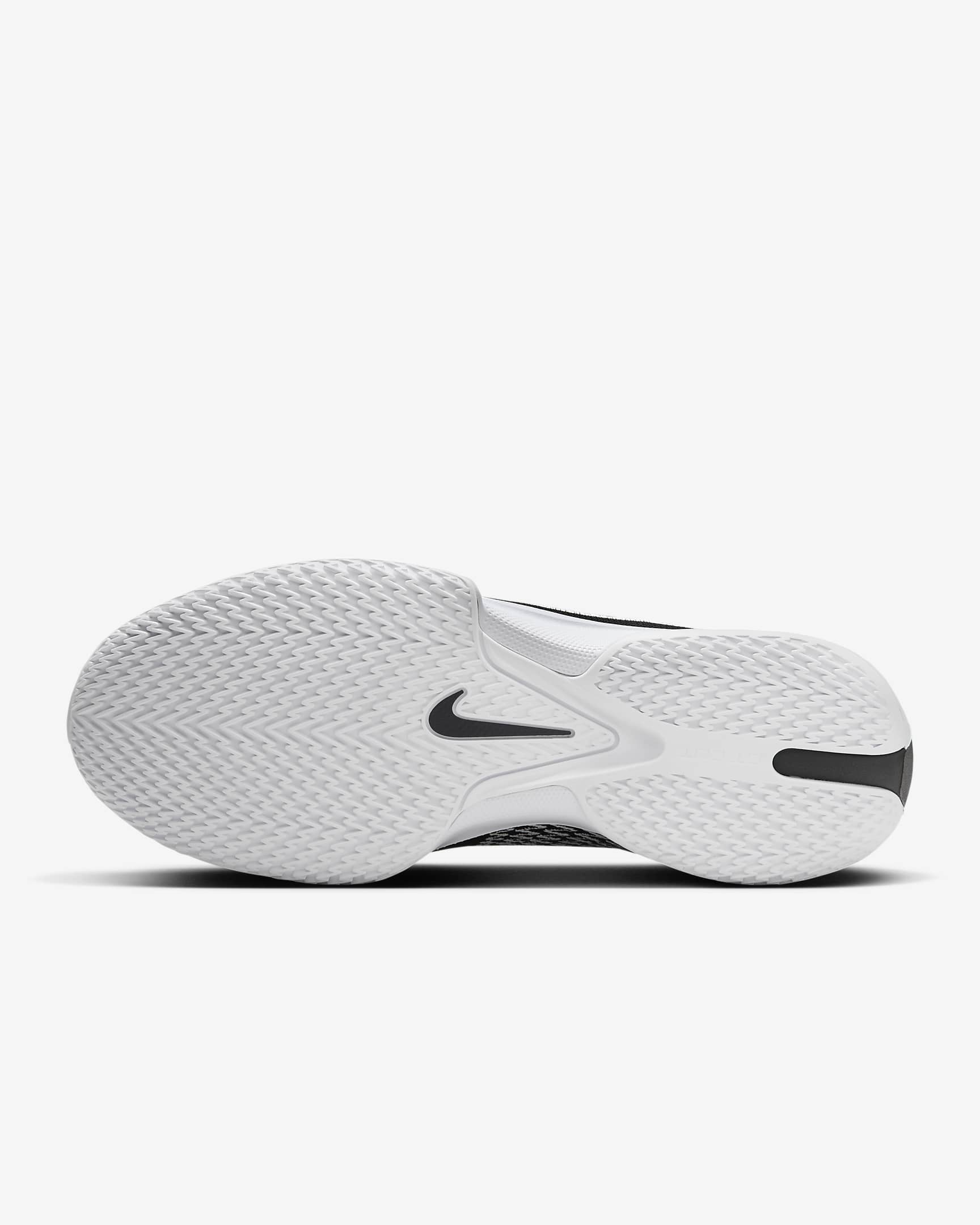 Nike G.T. Cut Academy Basketball Shoes - Black/White