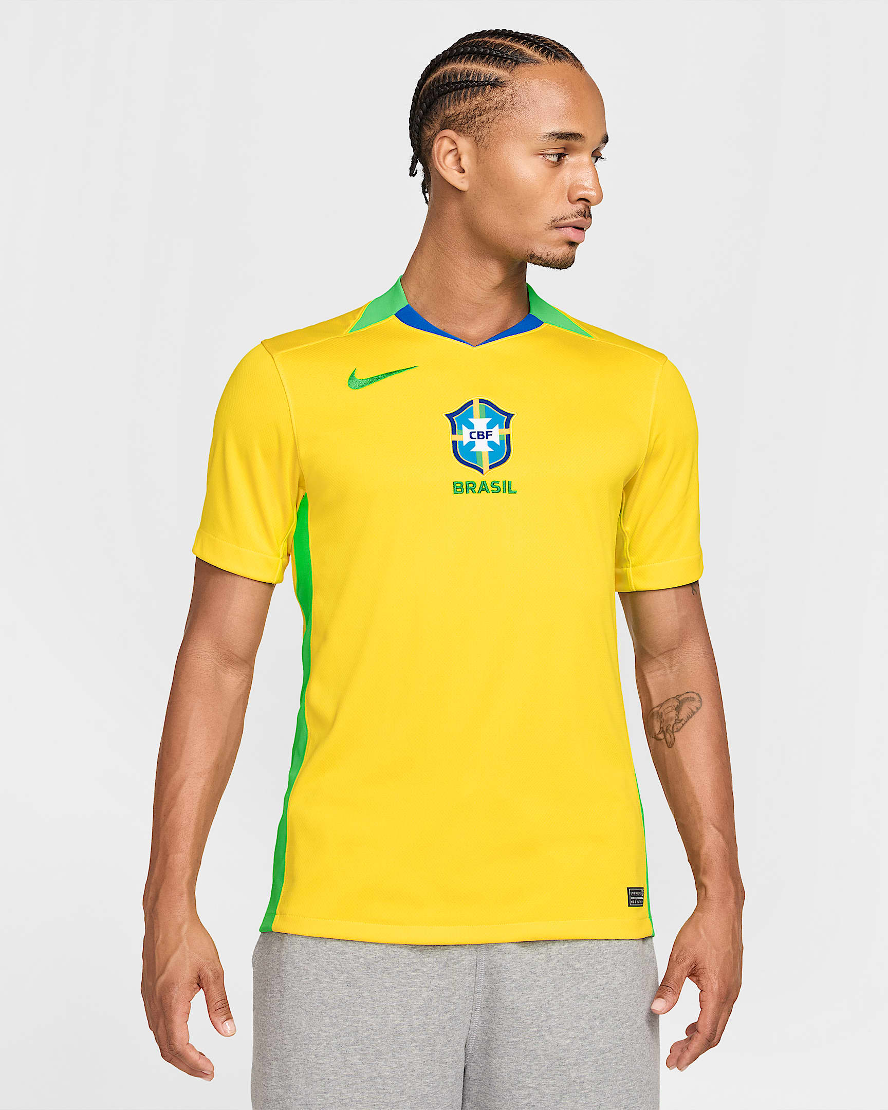 Męska koszulka piłkarska Nike Dri-FIT Brazylia Stadium 2025 (drużyna kobiet) (wersja domowa) – replika - Lightning/Green Spark/Green Spark
